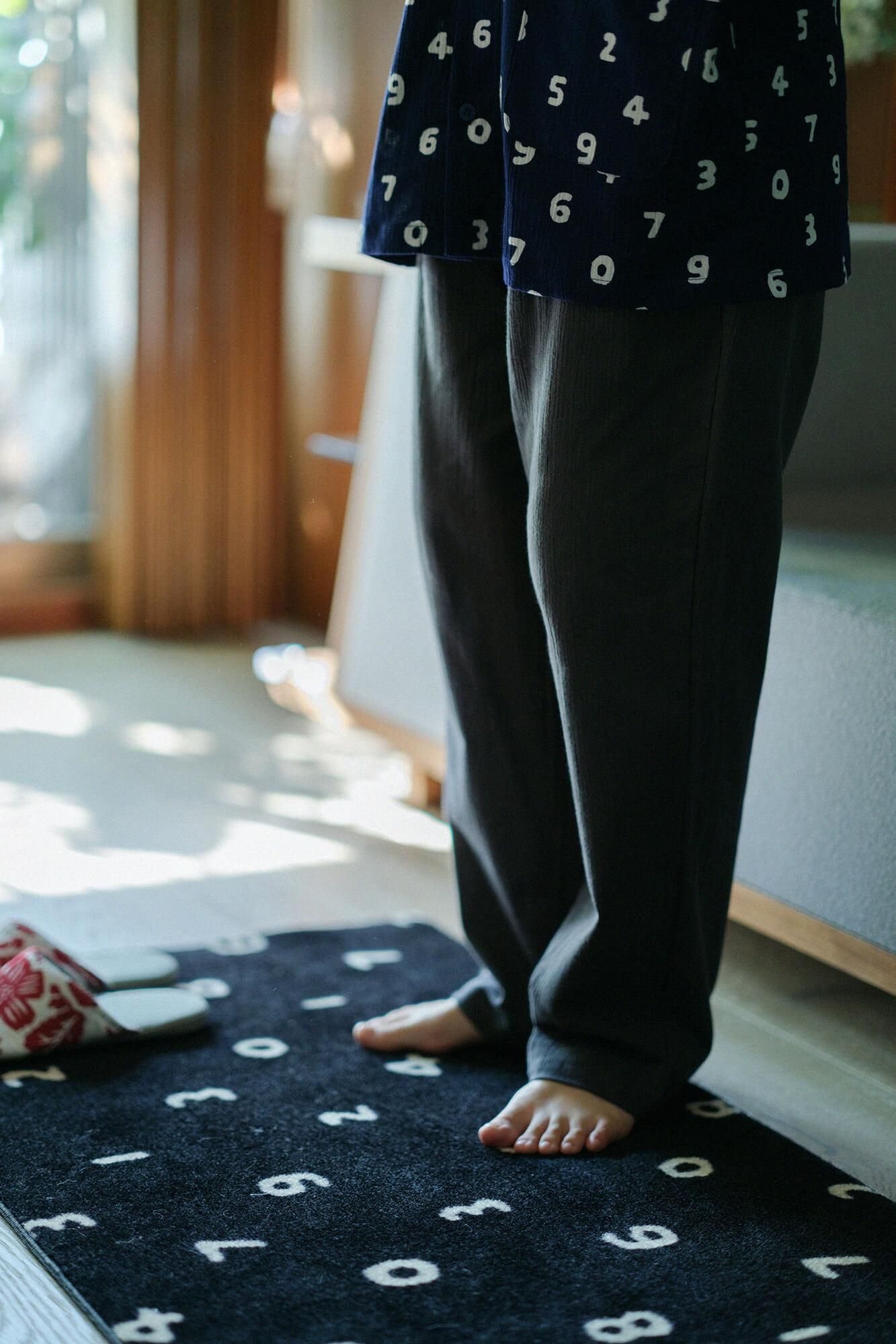 Takashima Chiku 20/20 Pajamas textile en V / So-Su-U Bleu foncé (Noukon) x Deep Lead (Koinatamari)