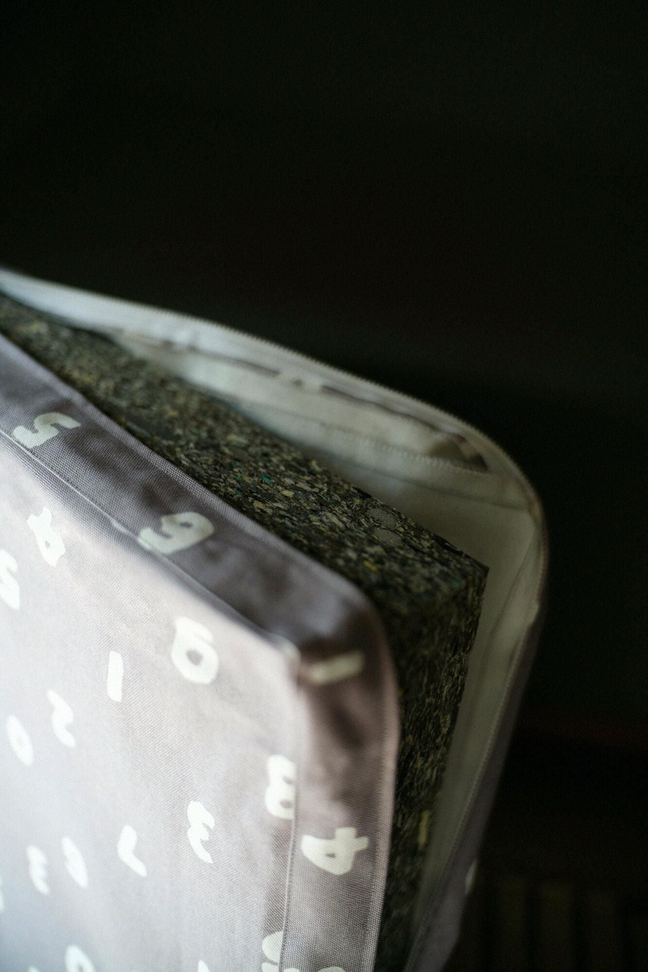 箱座布団/SO-SU-U 中 薄墨色(うすずみいろ)【※お届けに約3週間】