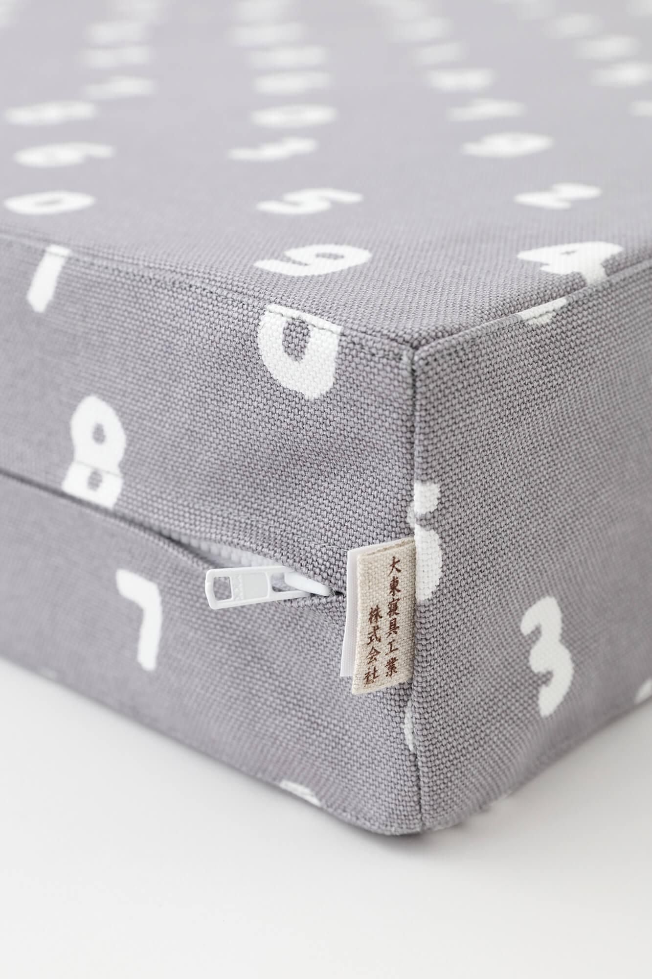 箱座布団/SO-SU-U 薄墨色(うすずみいろ)【※お届けに約3週間】