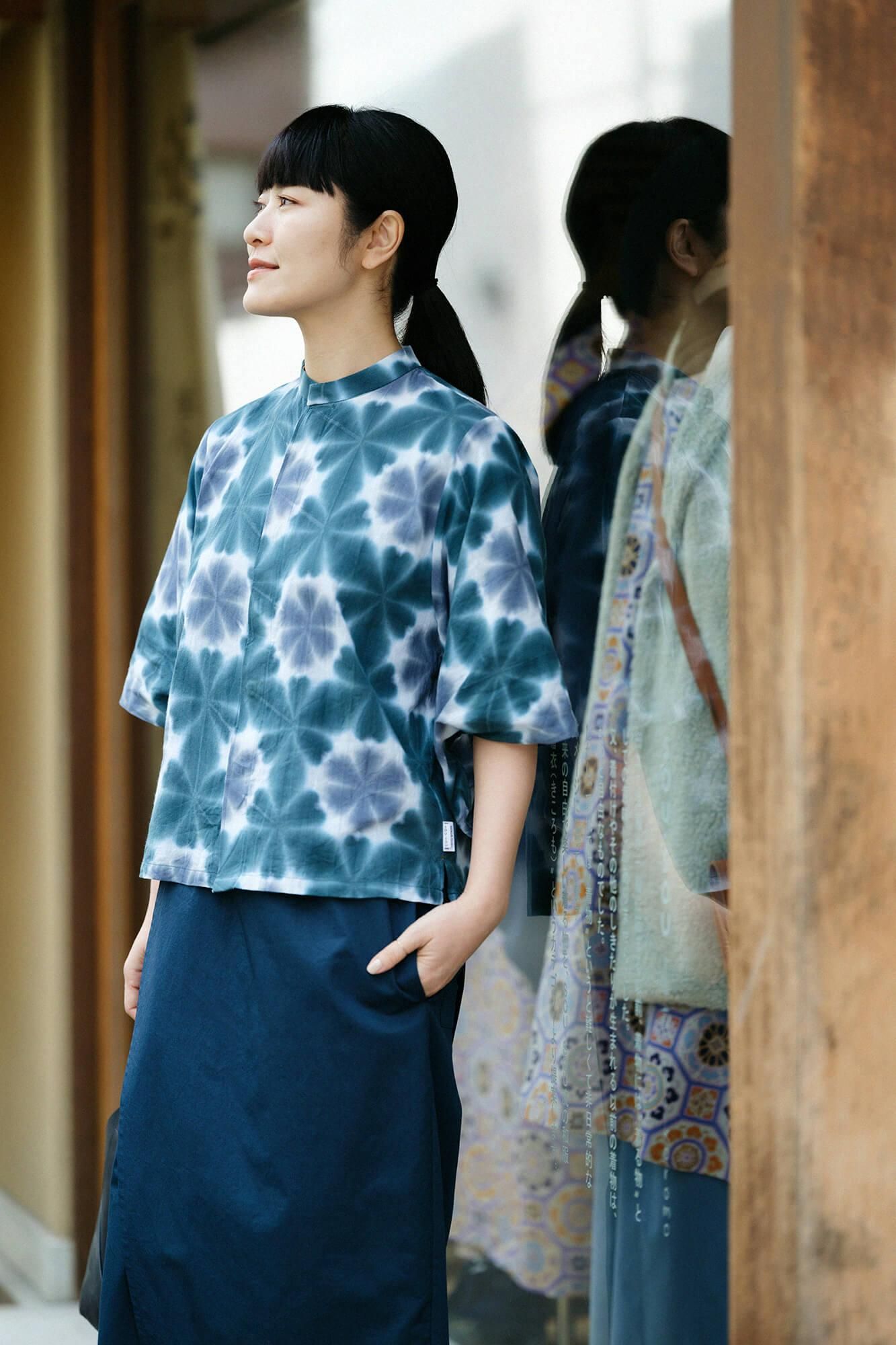 【net限定】たばた絞り 知多木綿 文(ぶん) 草衣(そうい) 上(うえ)/雪花(せっか) 深緑色(しんりょくしょく)×灰青(はいあお)