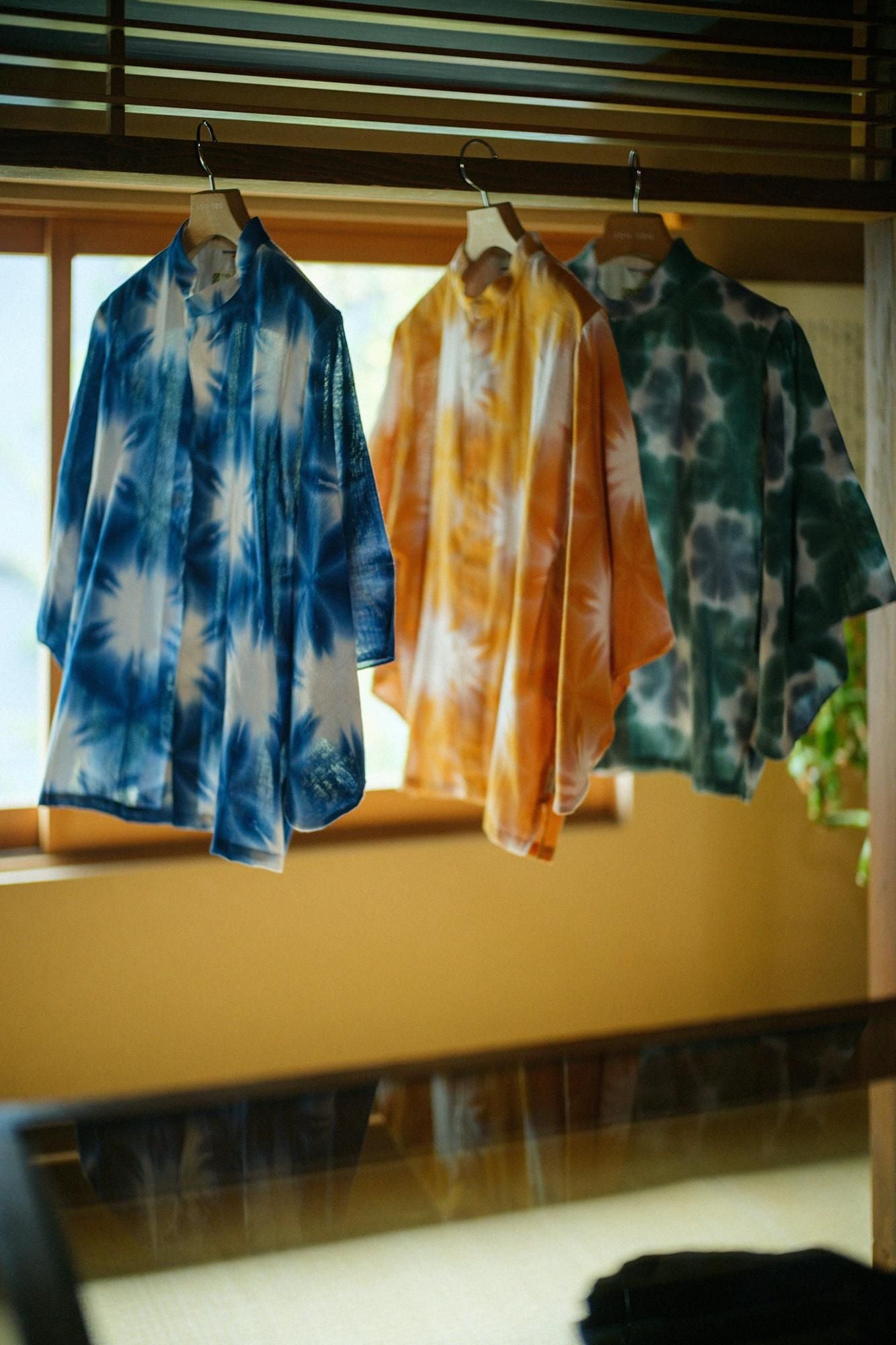 【net限定】たばた絞り 知多木綿 文(ぶん) 草衣(そうい) 上(うえ)/雪花(せっか) 深緑色(しんりょくしょく)×灰青(はいあお)