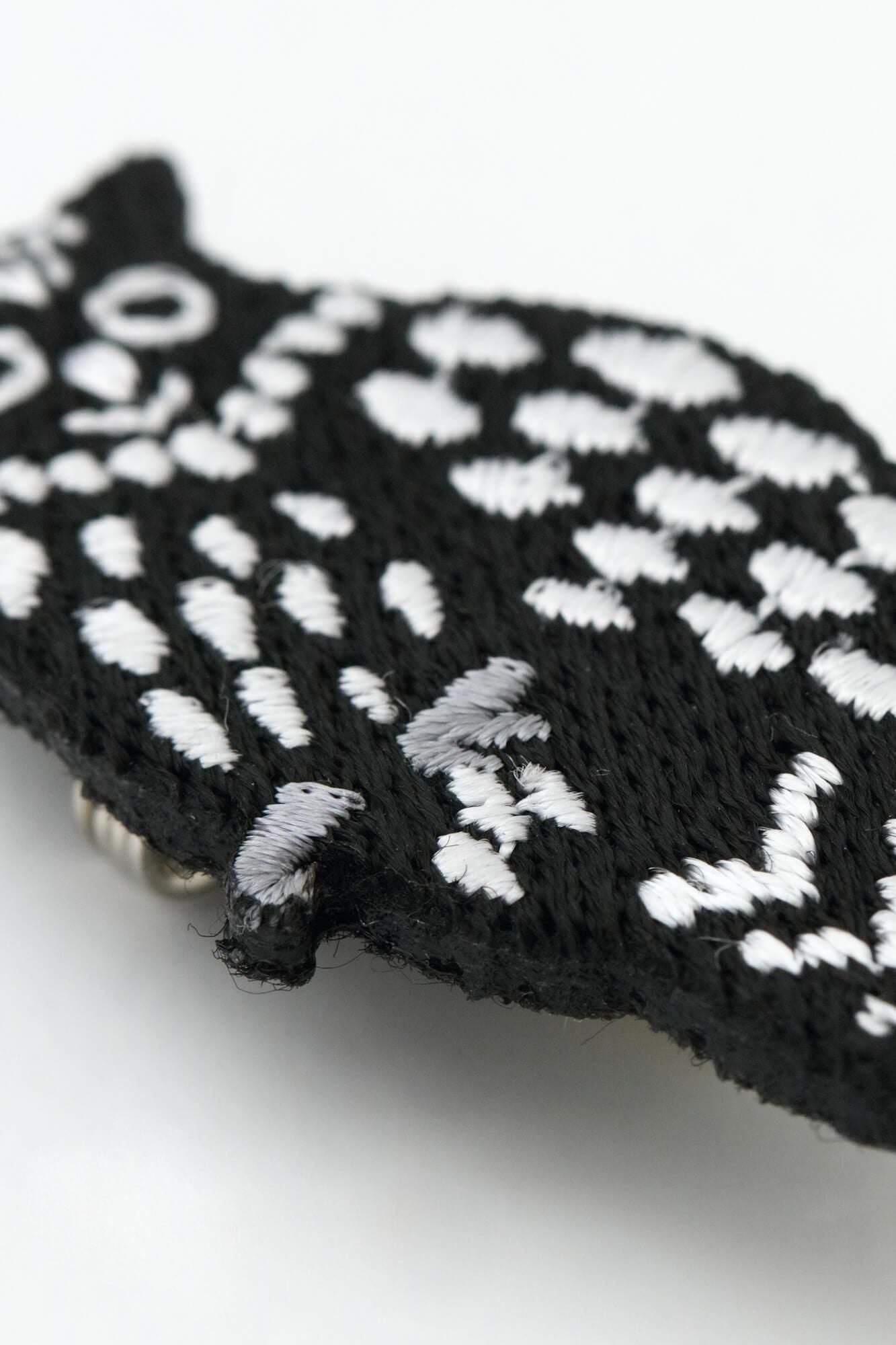 刺繍飾り(ししゅうかざり)/Y.ふくろう