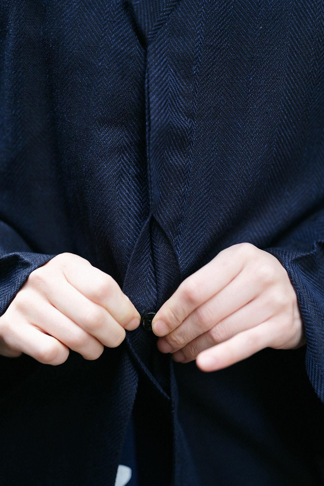 【net限定】綿麻(めんあさ) 杉綾織(すぎあやおり) 薙刀かり衣(なぎなたかりごろも) 細衿(さざれえり)/青褐(あおかち)