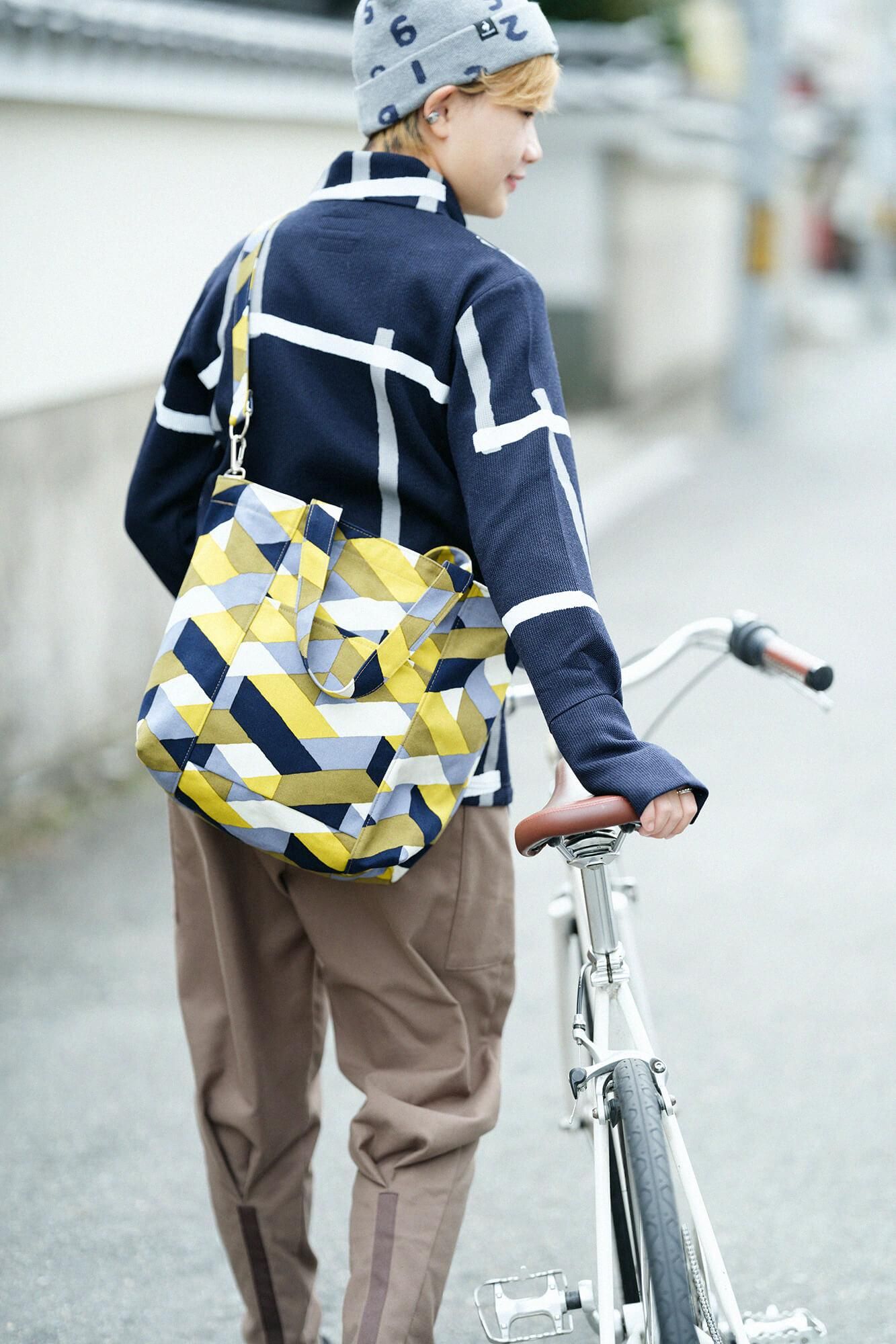 2WAY BIKE トート/たがいちがい