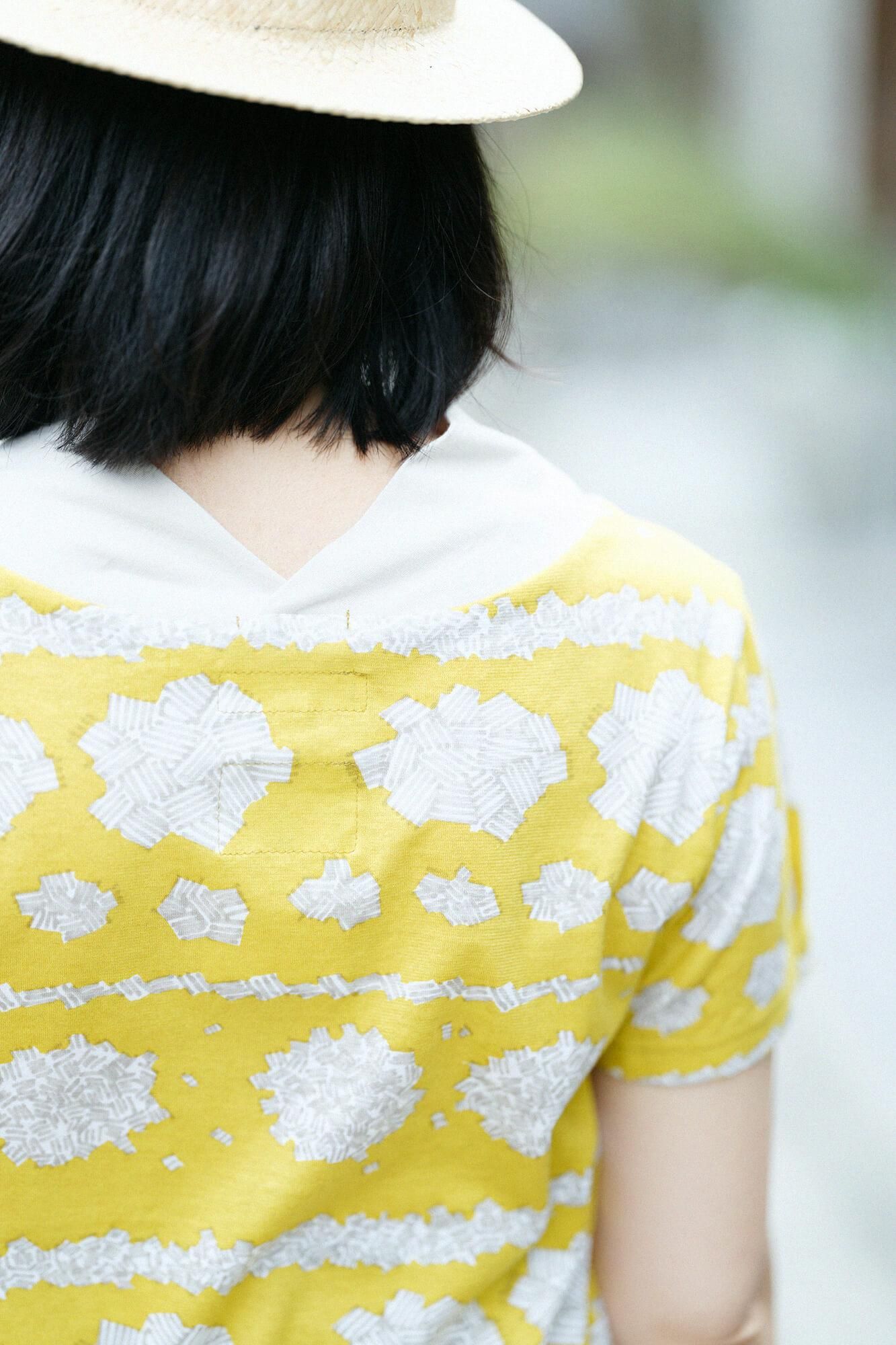 和服領短袖上衣/白三葉花