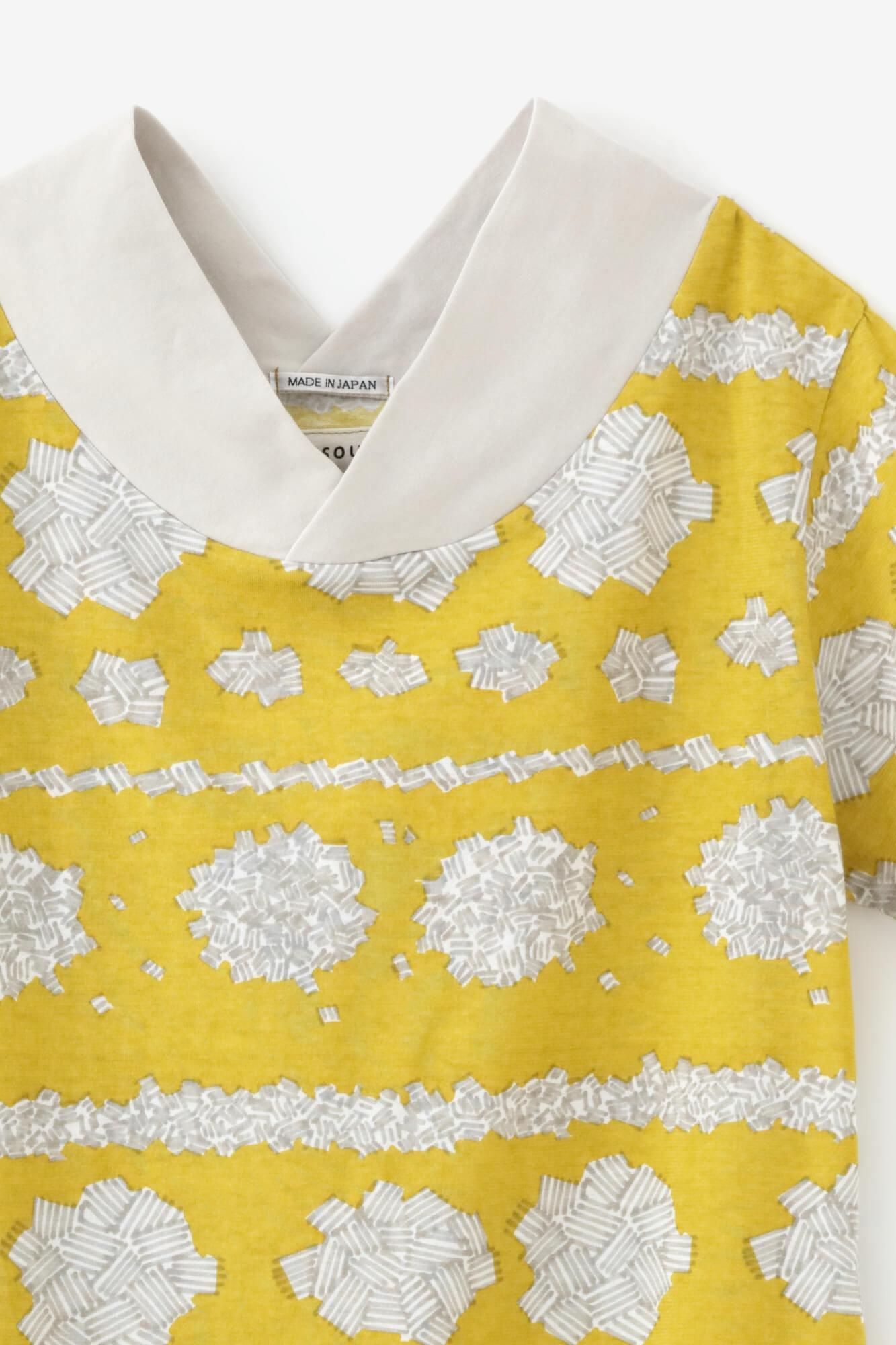 和服領短袖上衣/白三葉花