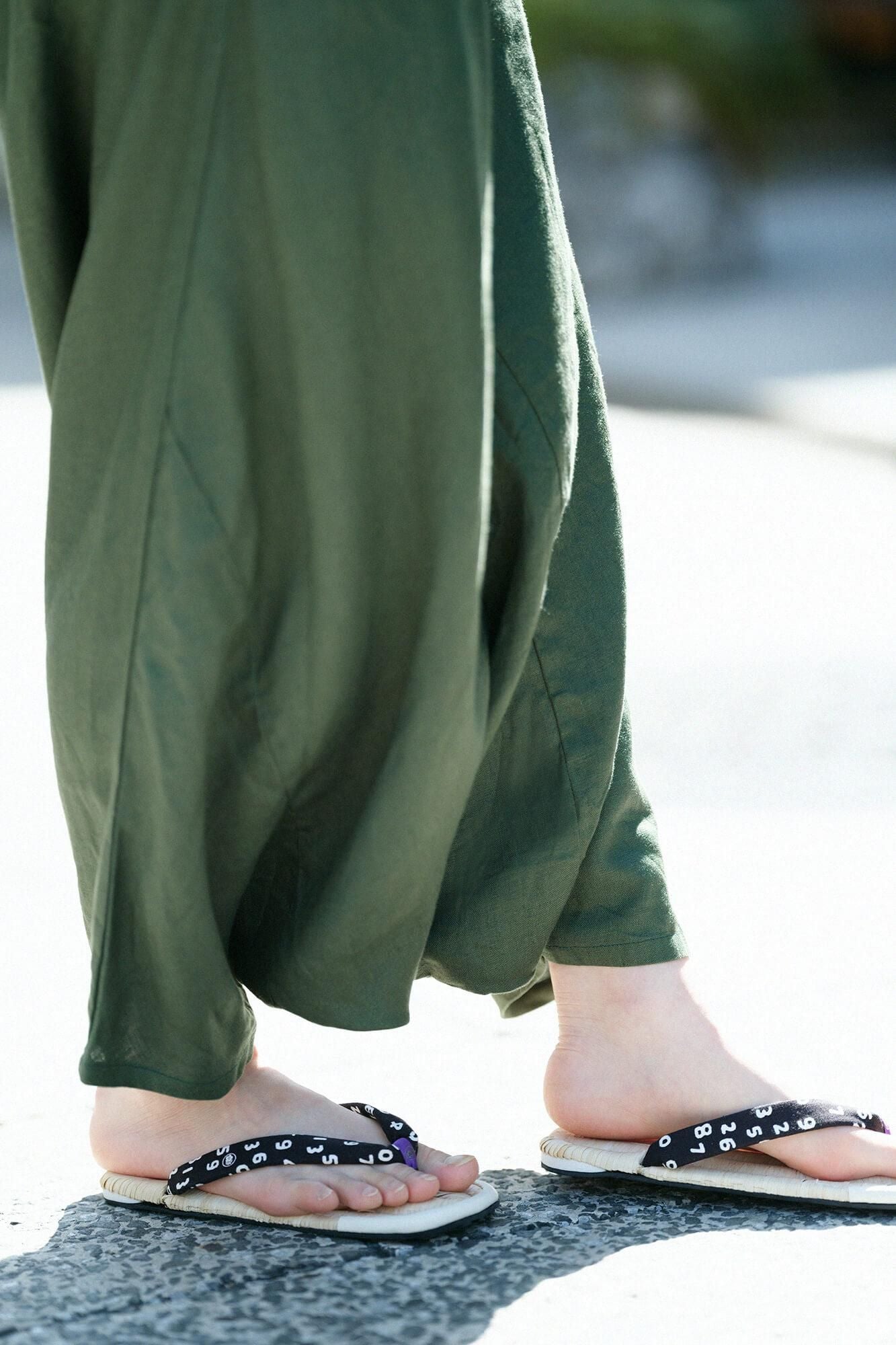 草履涼鞋 茶竹/SO-SU-U十數 昆 黑色