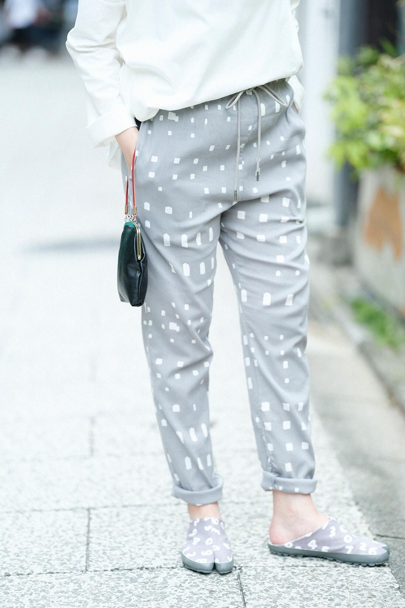 Takashima Chiku 40/40绑腿裤/窗户(Mado)