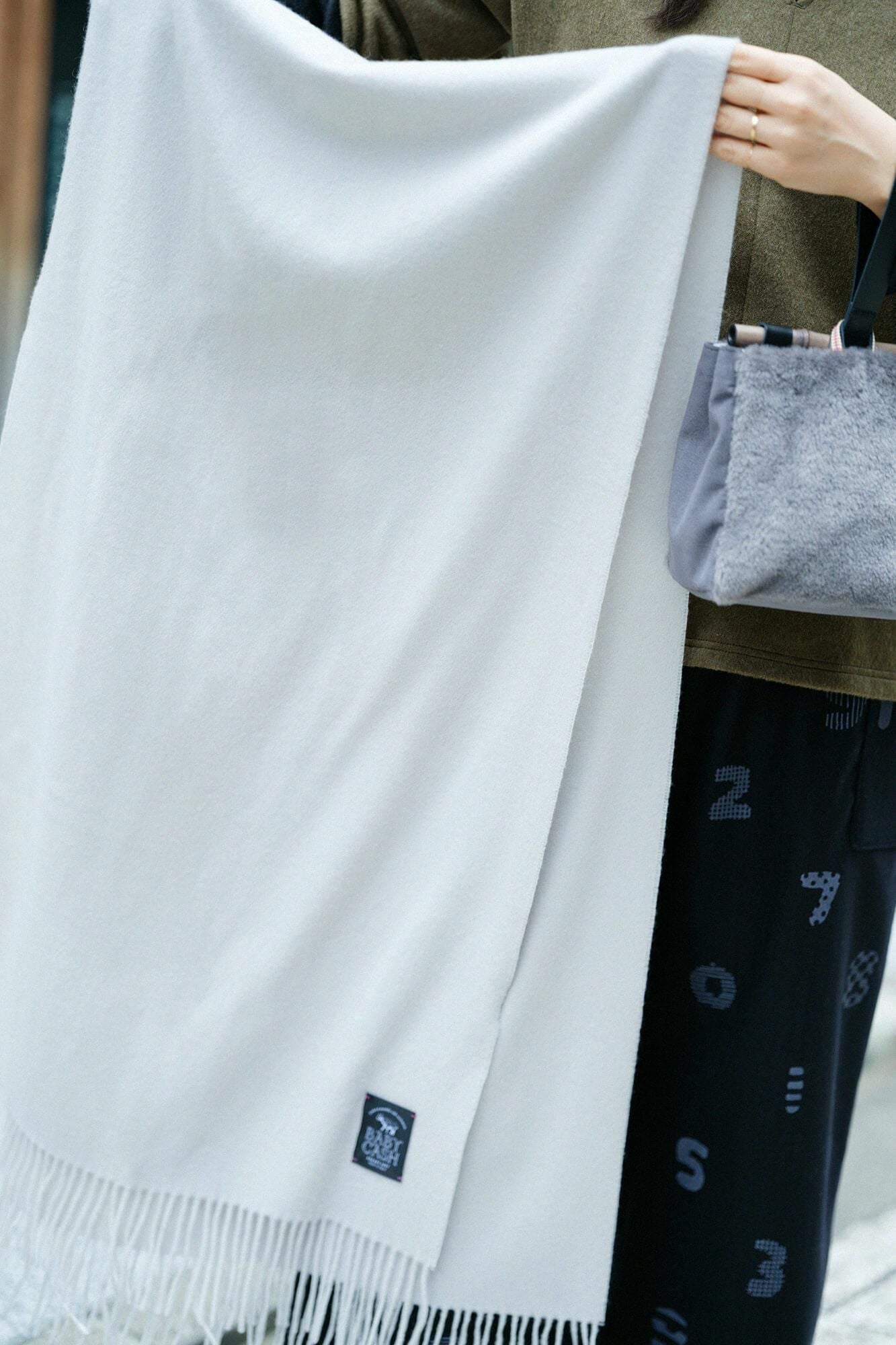 Babycash(R) Long Muffler / Silver Grey