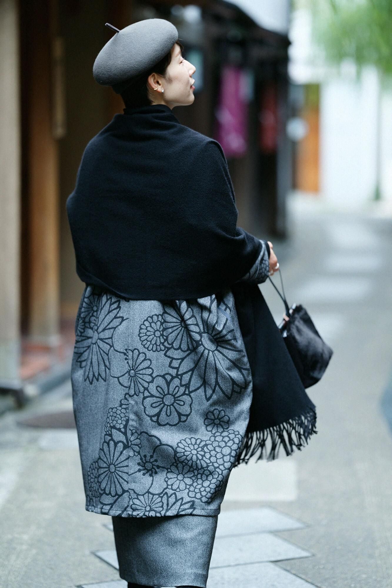 ベビーキャッシュ(R) ロングマフラー/墨黒(すみくろ)