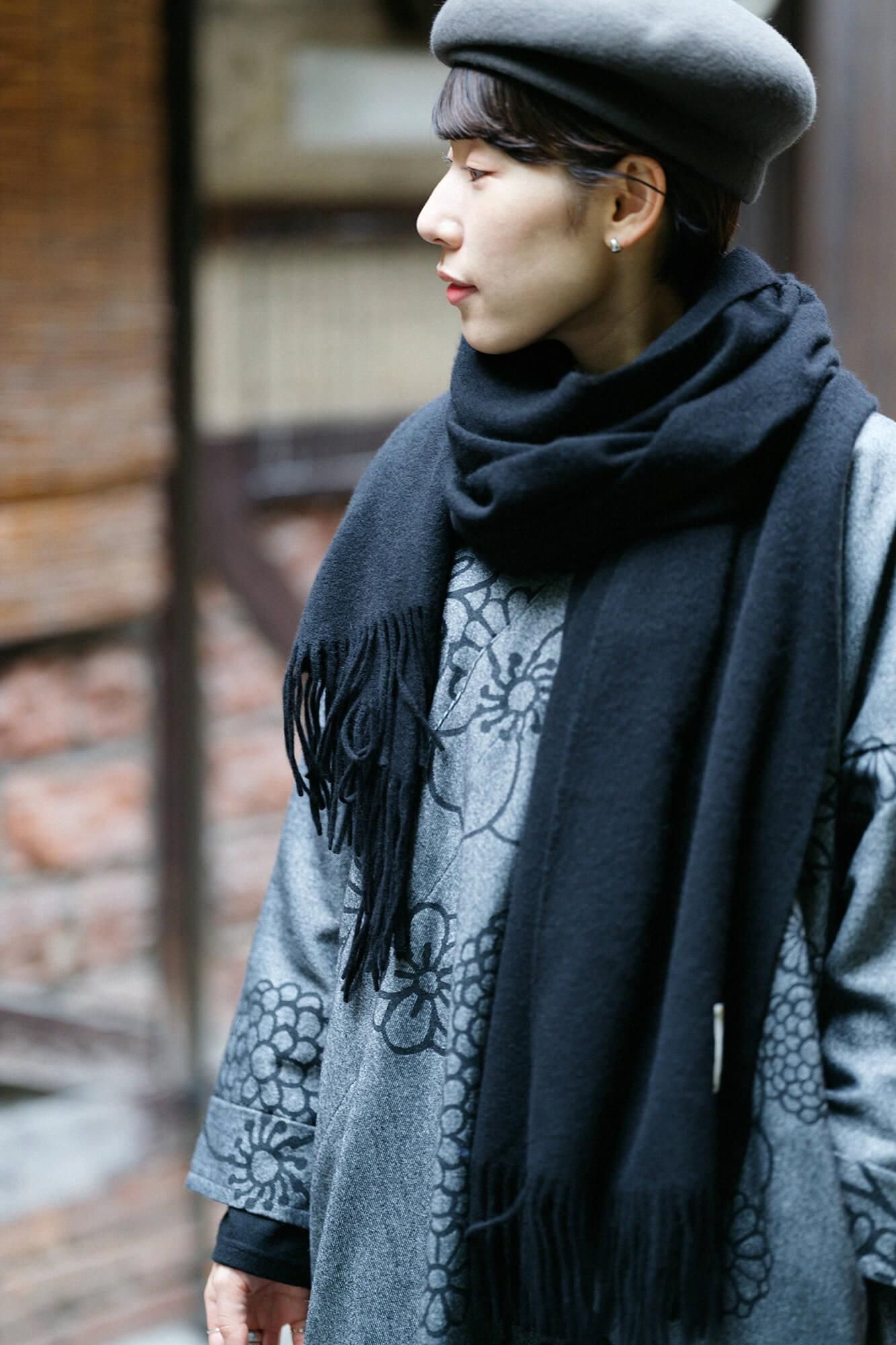 ベビーキャッシュ(R) ロングマフラー/墨黒(すみくろ)