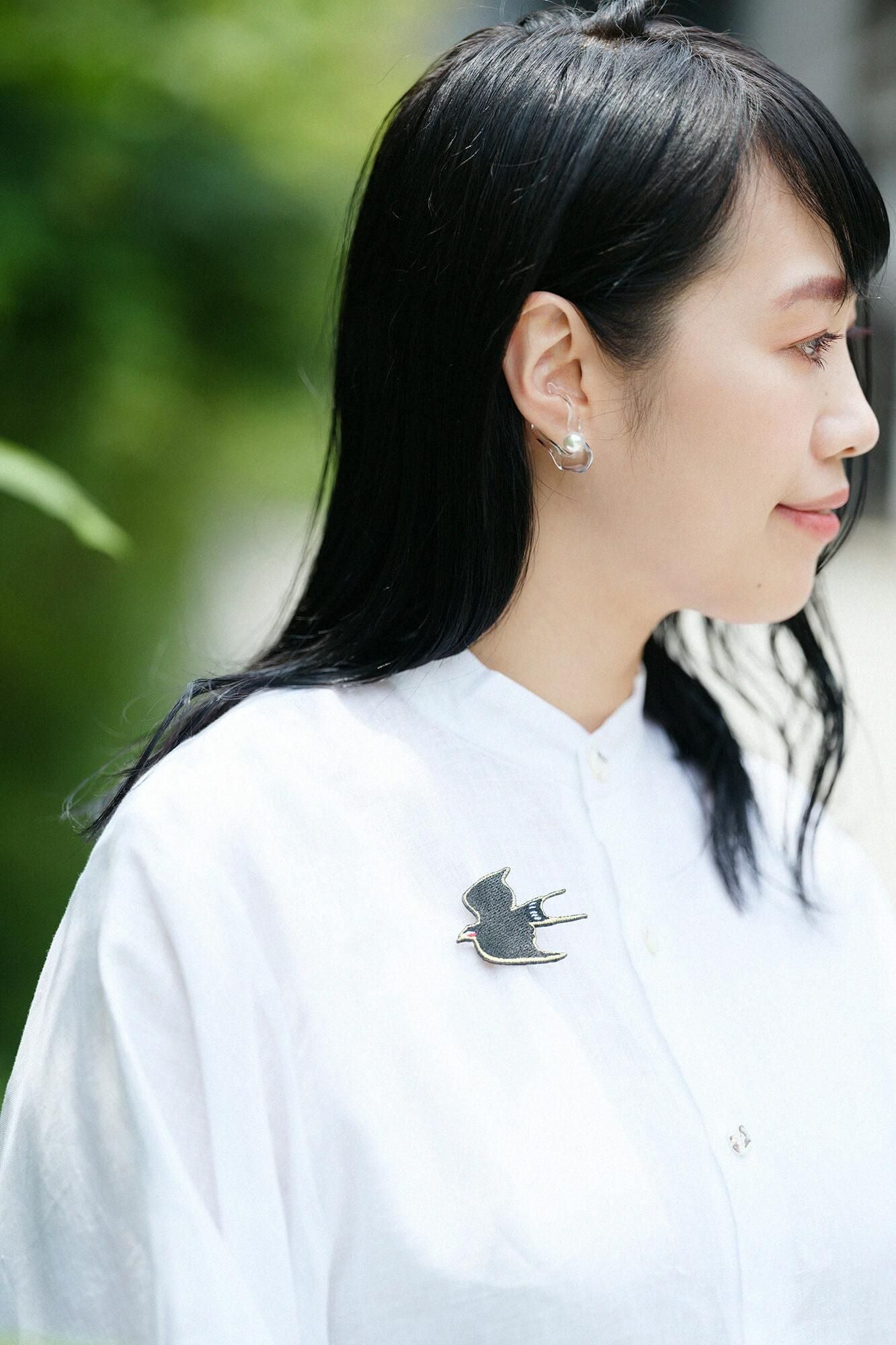 刺繍飾り(ししゅうかざり)/玄鳥至(つばめきたる)