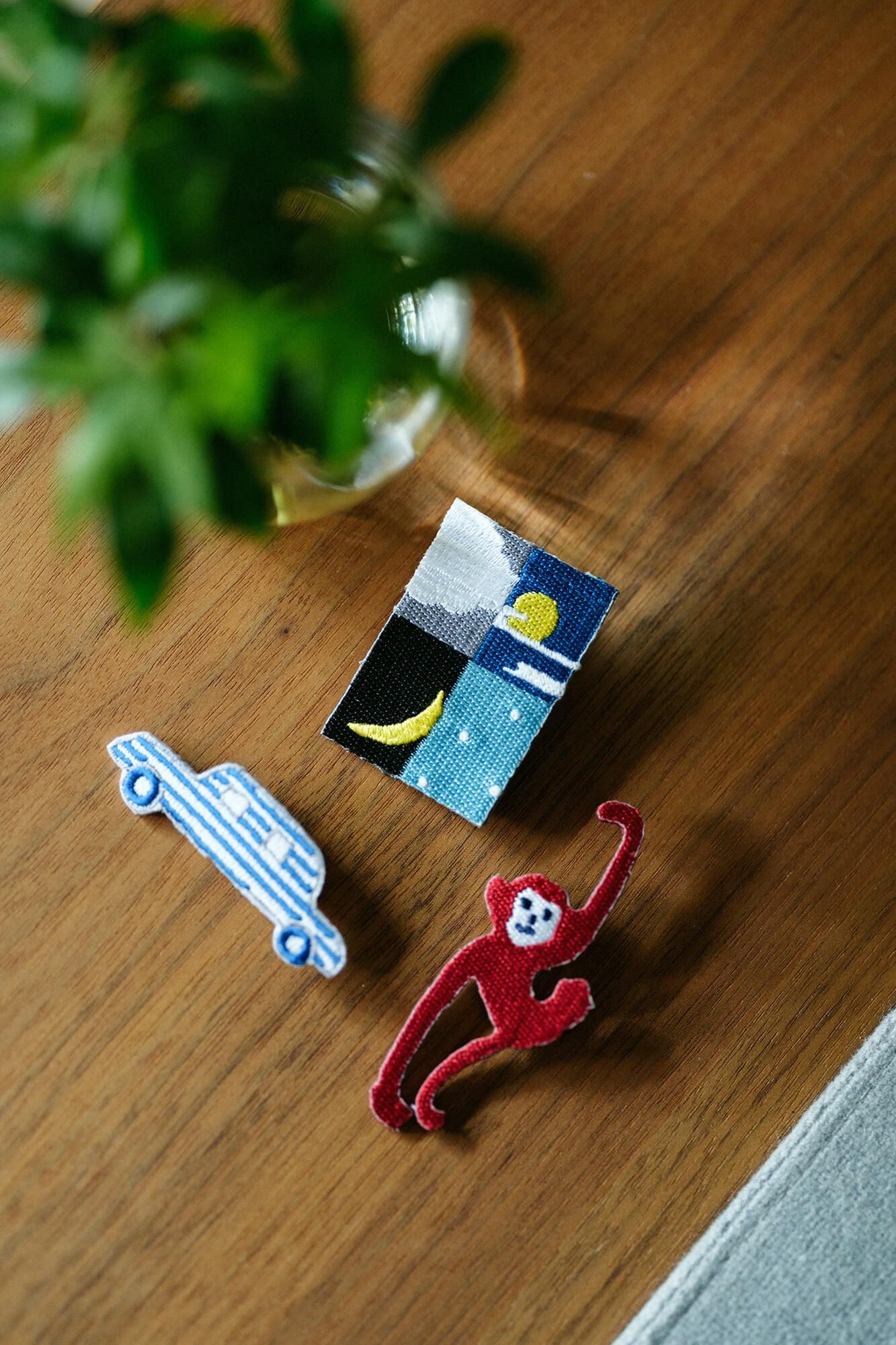 Stickdekoration/Mond und Sterne