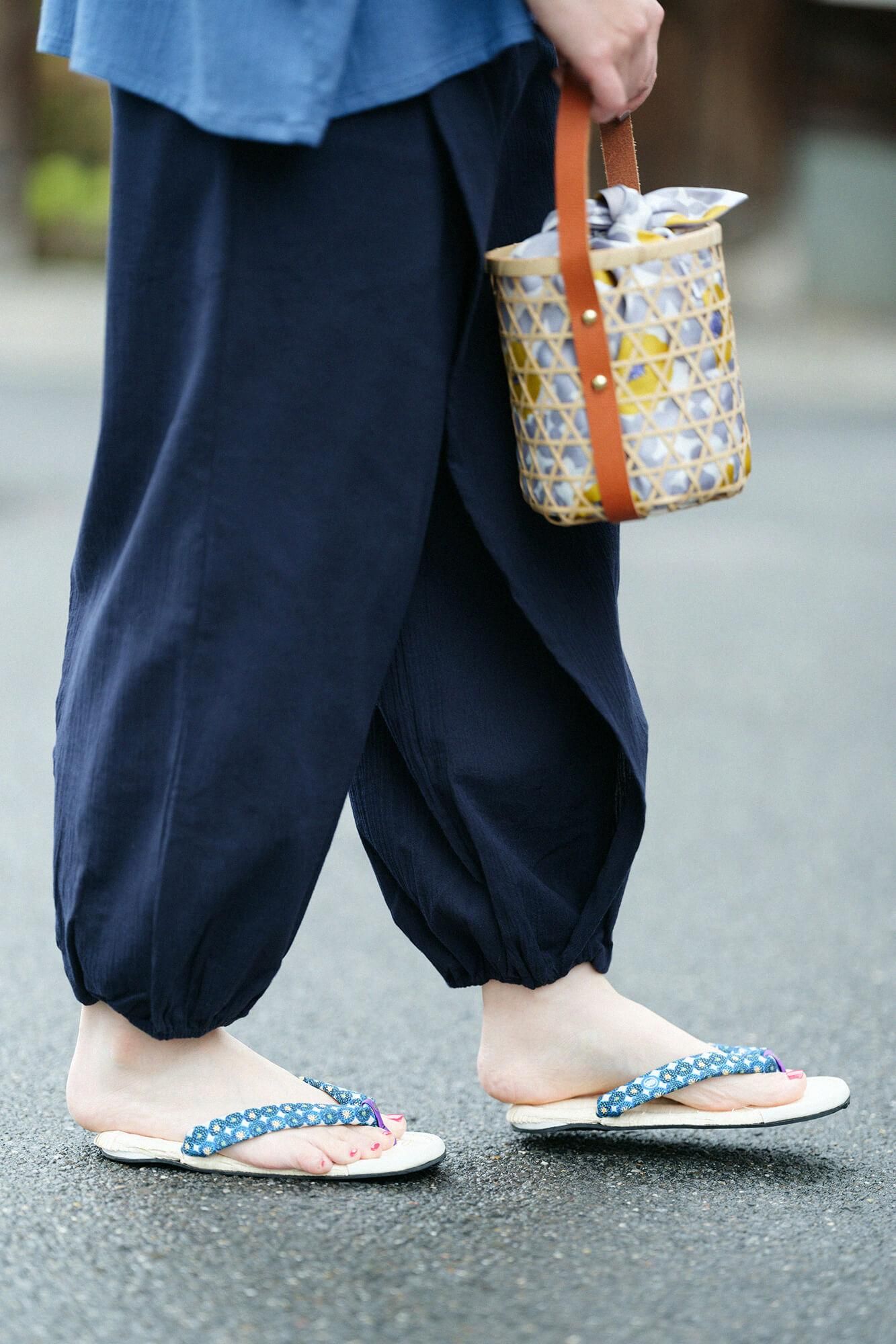 Zori Asabura 茶竹/康菊