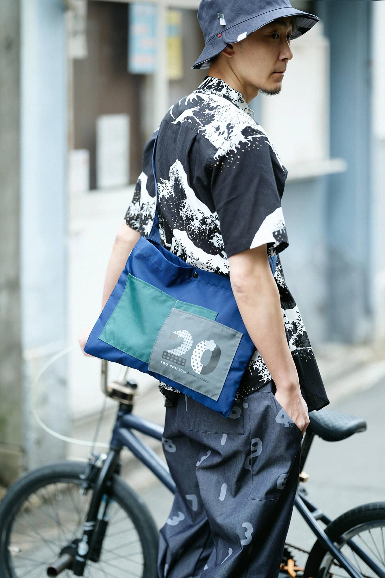 Chizimi Cotton 20/20 Stand Collar Short Sleeve Shirt / Hokusai The Great Wave off Kanagawa-Recreation