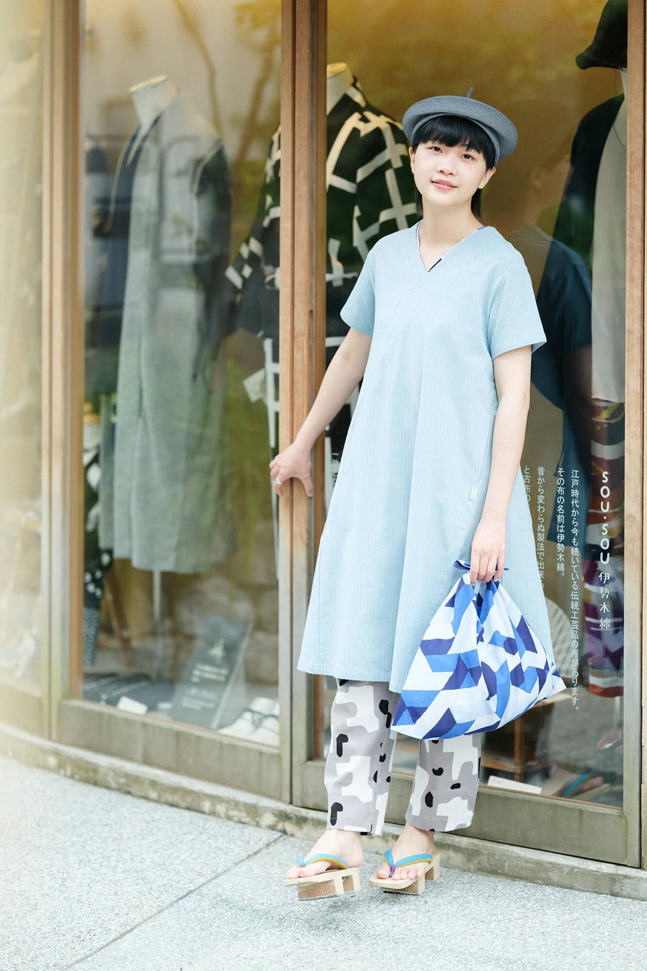 Kleine Faltenbreite aus Ise-Baumwolle / Tagaichigai-Wasserschirm (Mikage)