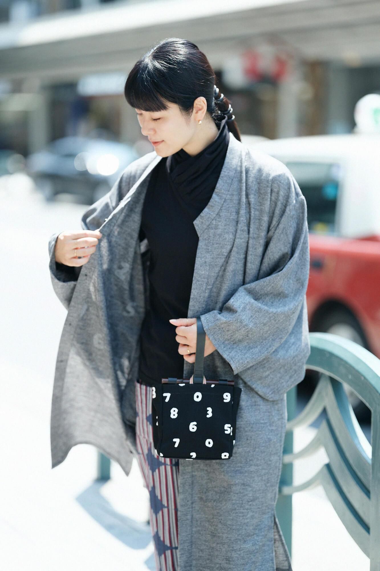 【net限定】カージー編 薙刀かり衣(なぎなたかりごろも) 細衿(さざれえり) 裏勝り(うらまさり)/杢灰(もくはい)×SO-SU-U綾(あや)