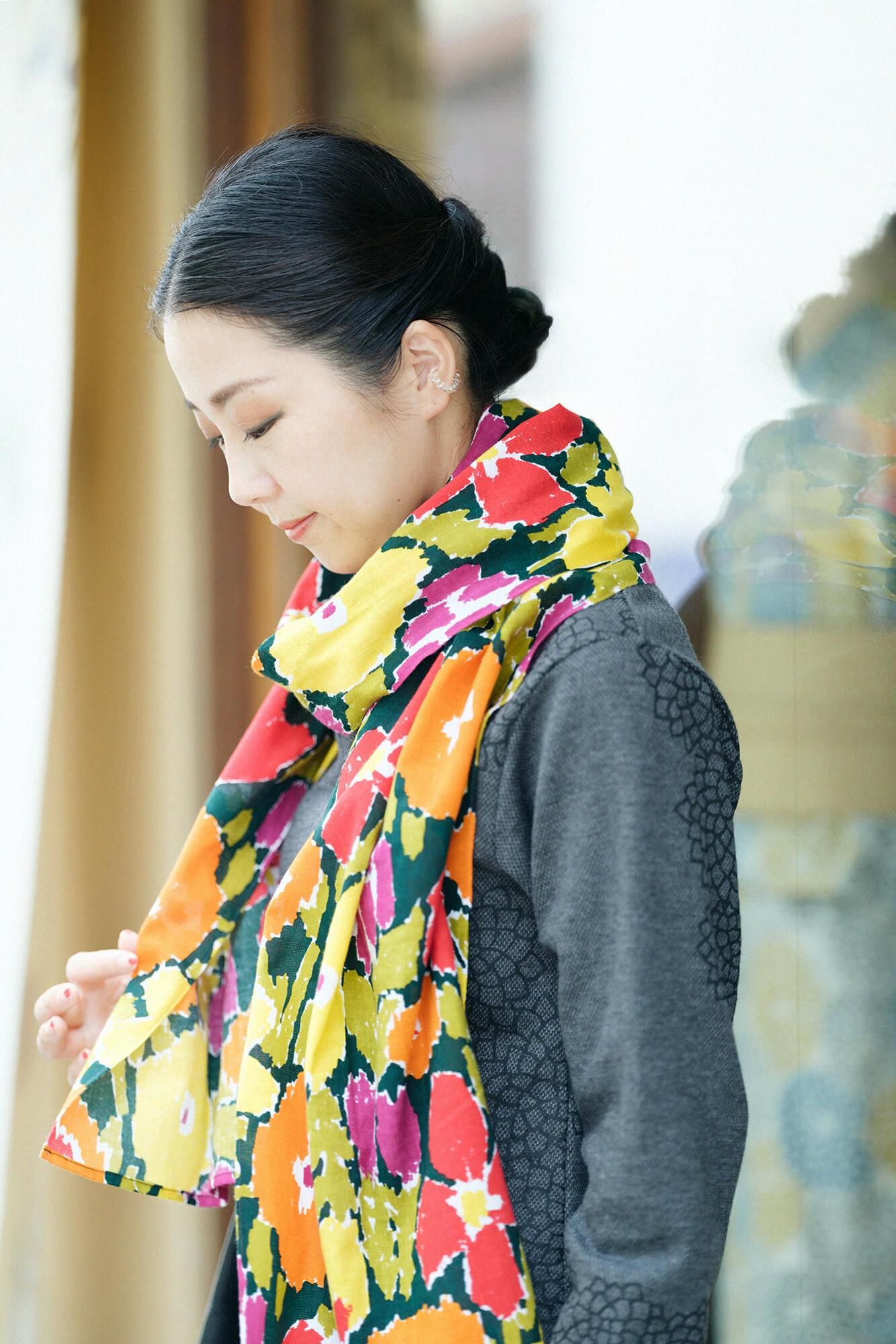 Isemomen Cotton Scarf / Intimate Friend