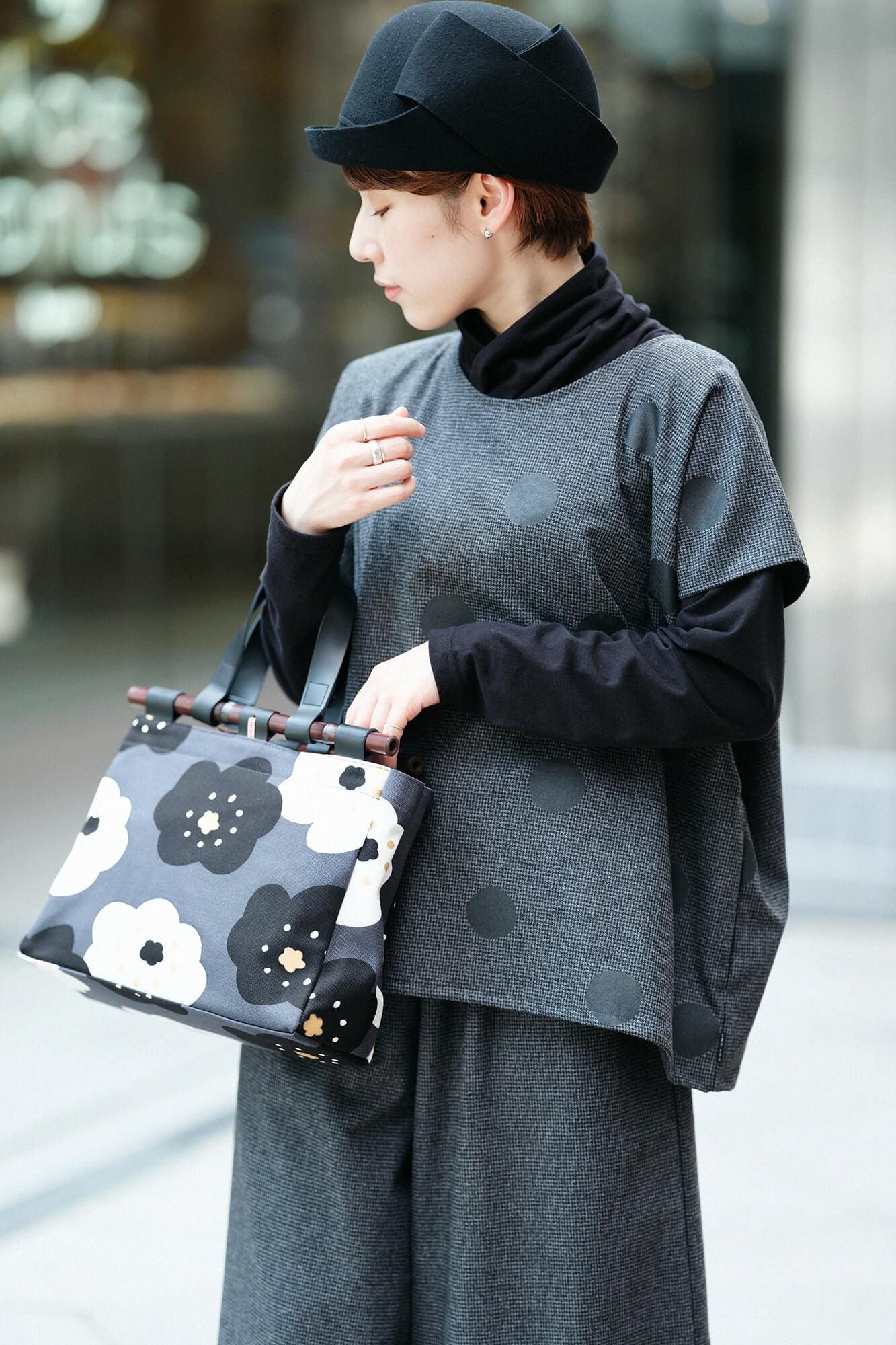 道行小筥(みちゆきこばこ) 染竹(そめだけ) 大/ほほえみ