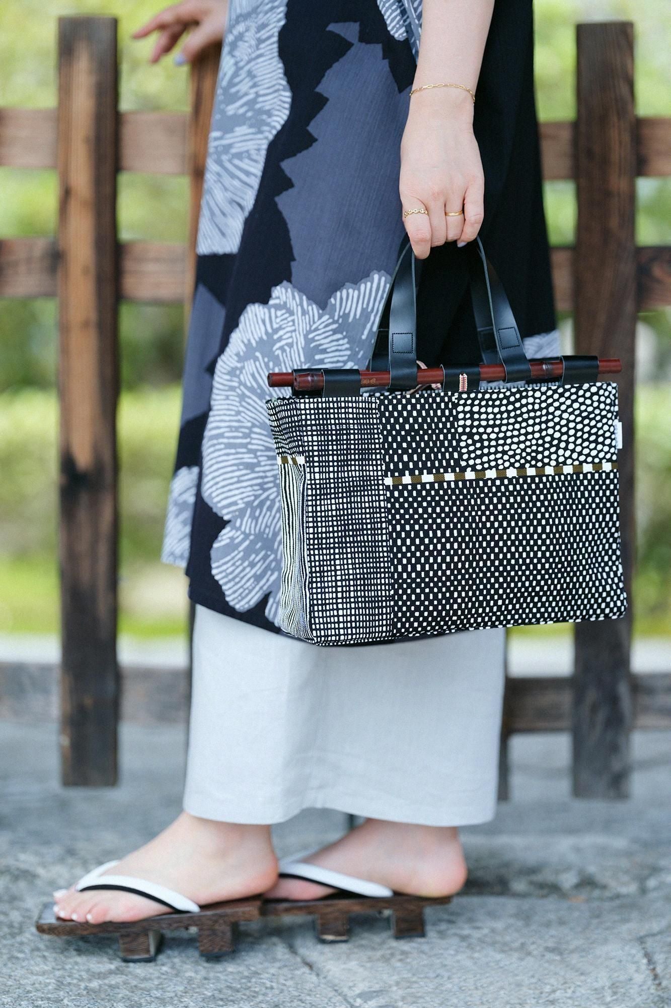 道行小筥(みちゆきこばこ) 染竹 (そめだけ)大/間がさね2