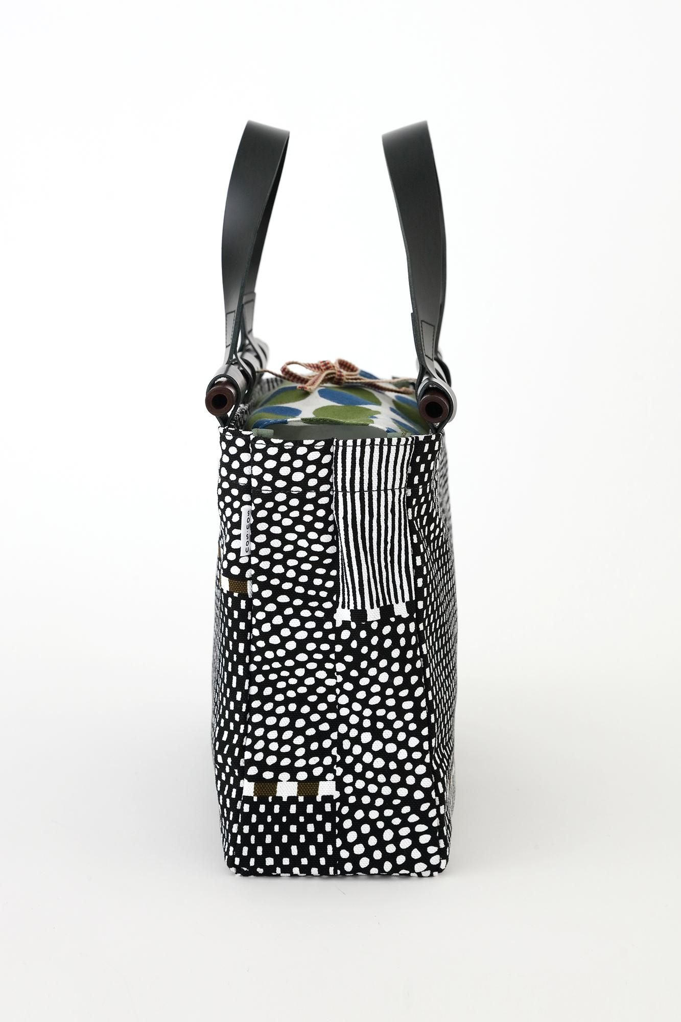 道行小筥(みちゆきこばこ) 染竹 (そめだけ)大/間がさね2