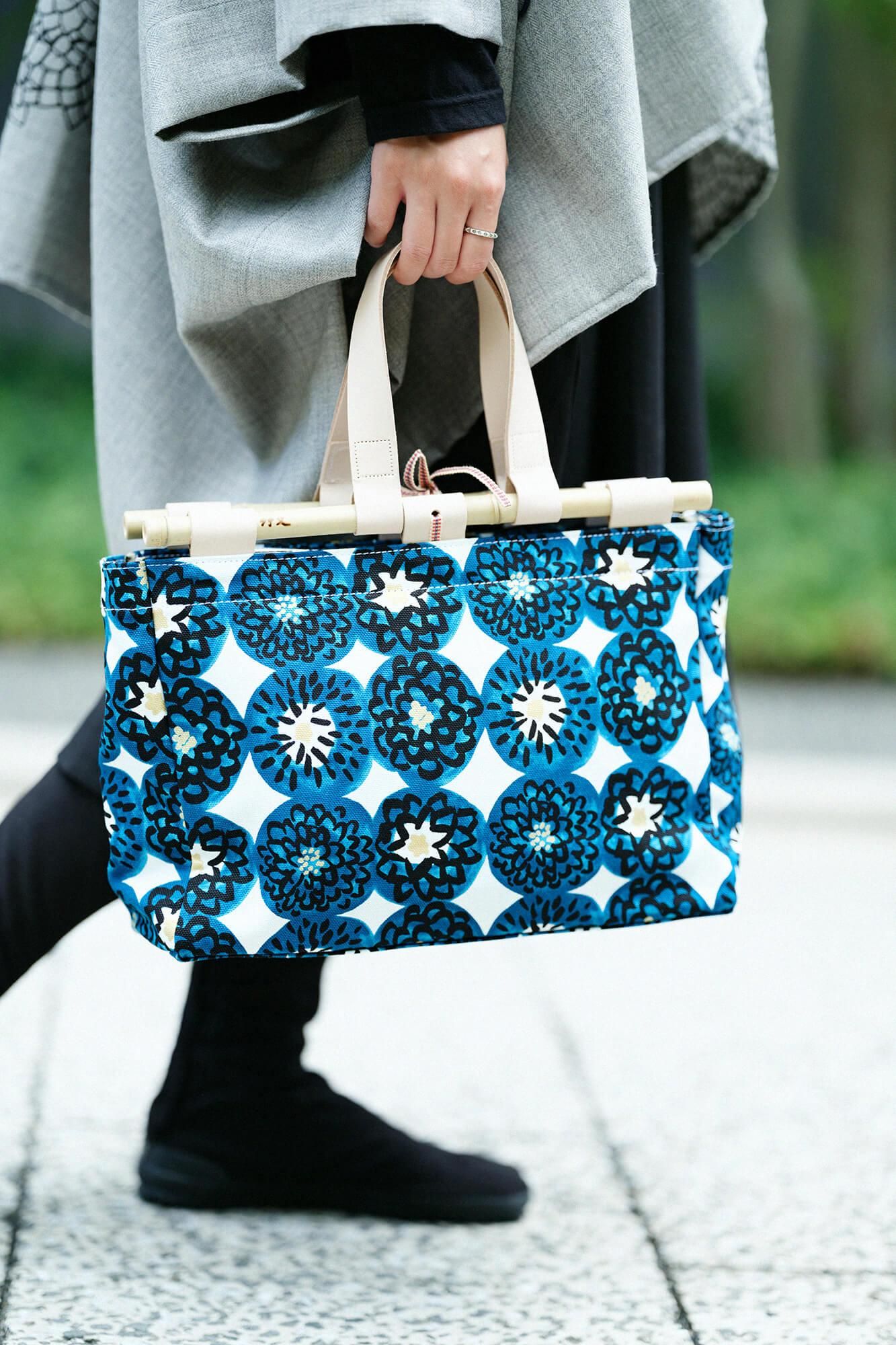 미치유키코바코 크기가 큰/겨울국화