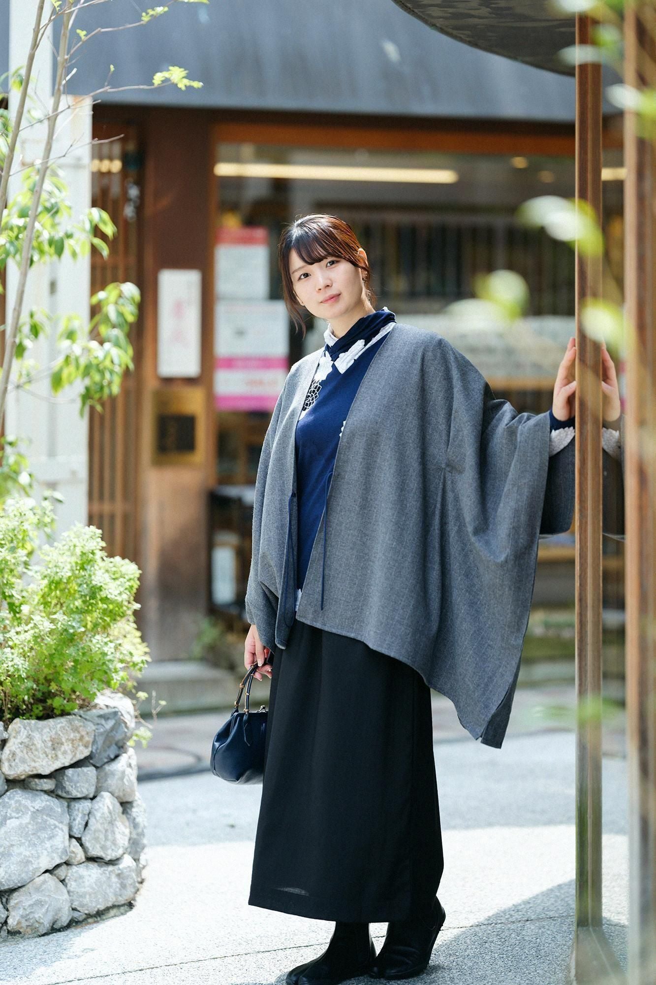 高領上衣/雲間菊 良夜