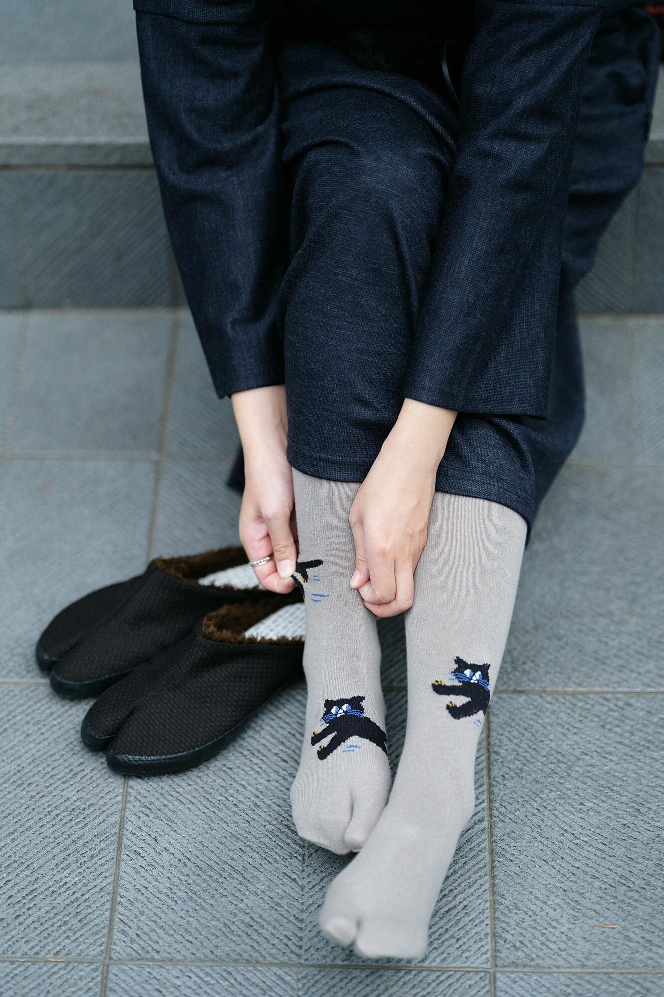 Tabi Tights/Cat Light Greyish Brown