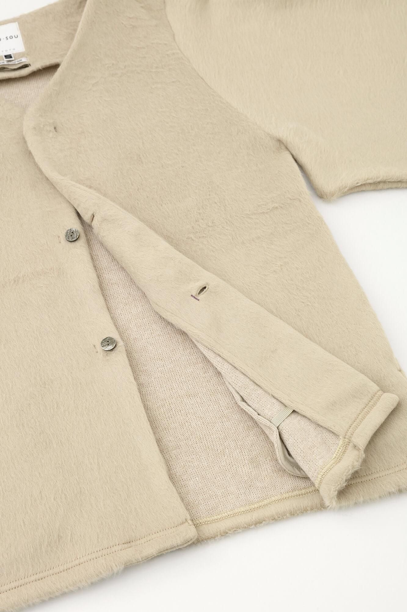 【net限定】舶来接結阿弥(はくらいせっけつあみ) ファー 薙刀伯爵羽織(なぎなたはくしゃくばおり)/白橡(しろつるばみ)