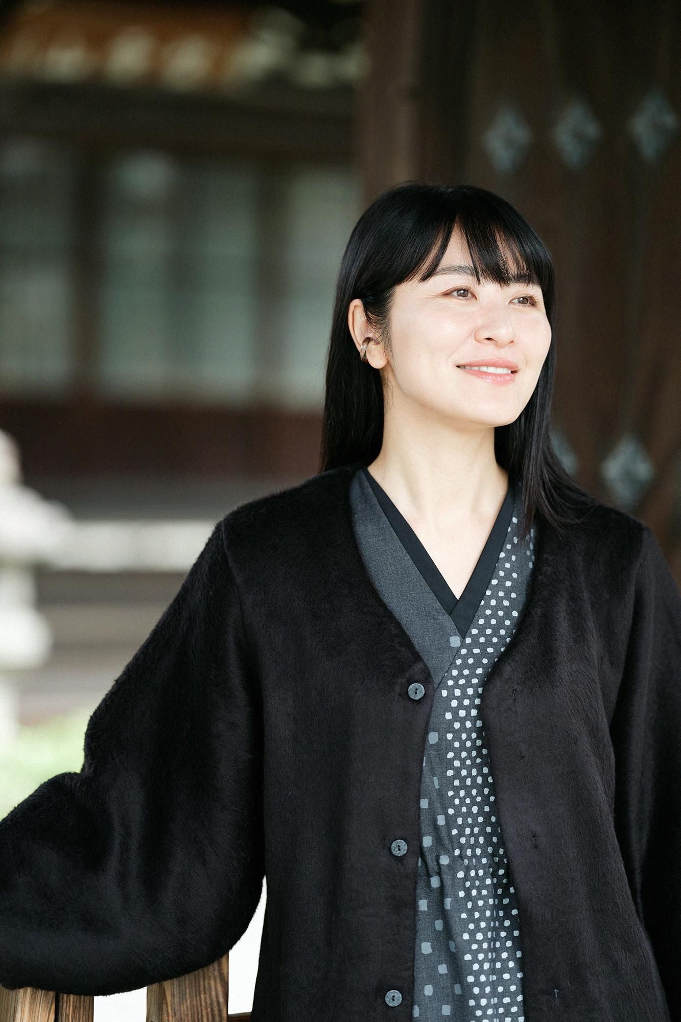 Imported Dual-layered Knit Fur Naginata Earl Cardigan / Black