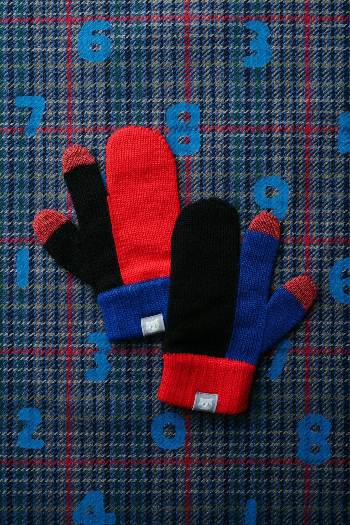 【net限定】あっちグローブ トリコ/爪紅(つまくれない)