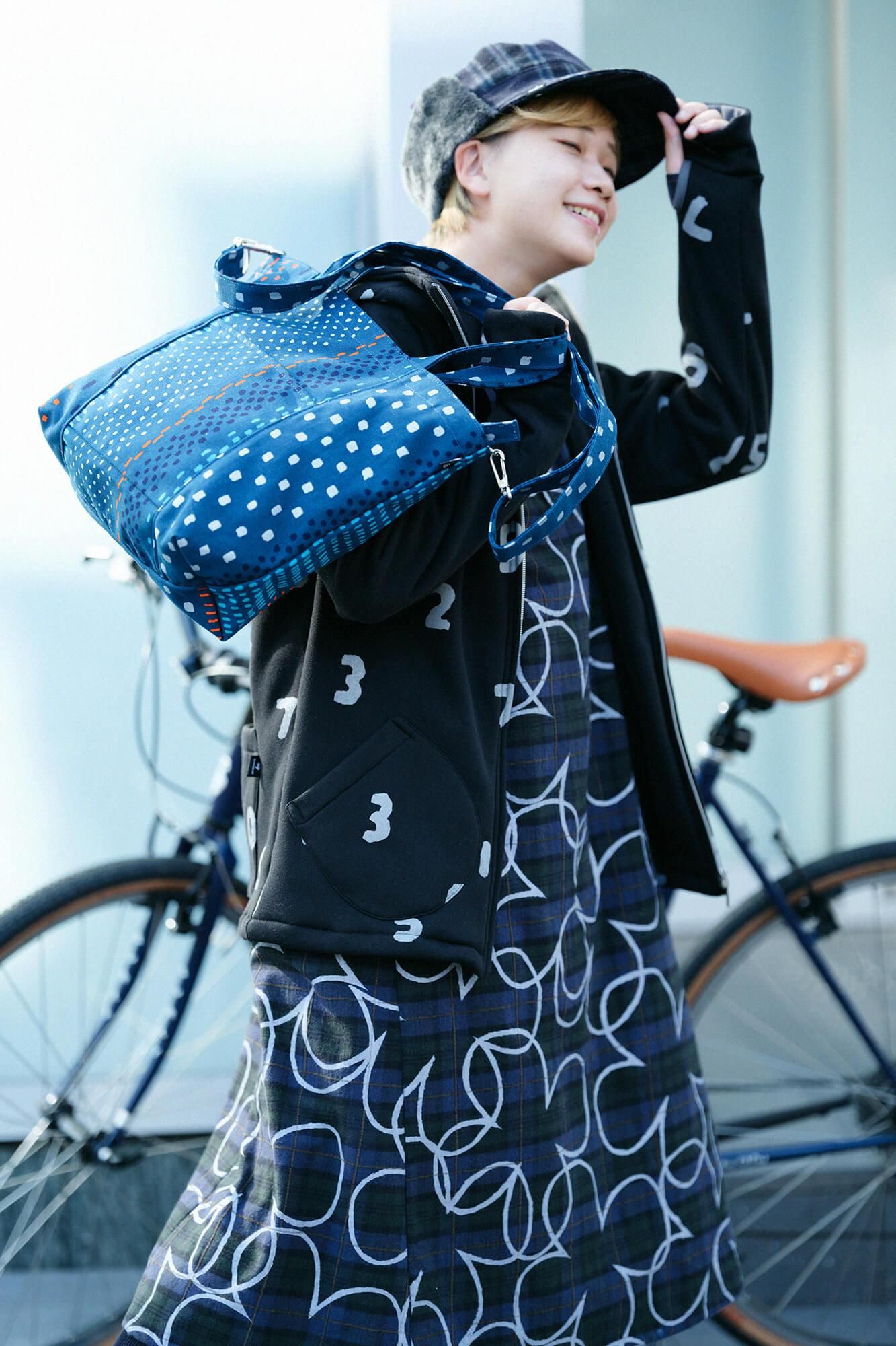 2WAY BIKE トート/霰縞(あられじま)