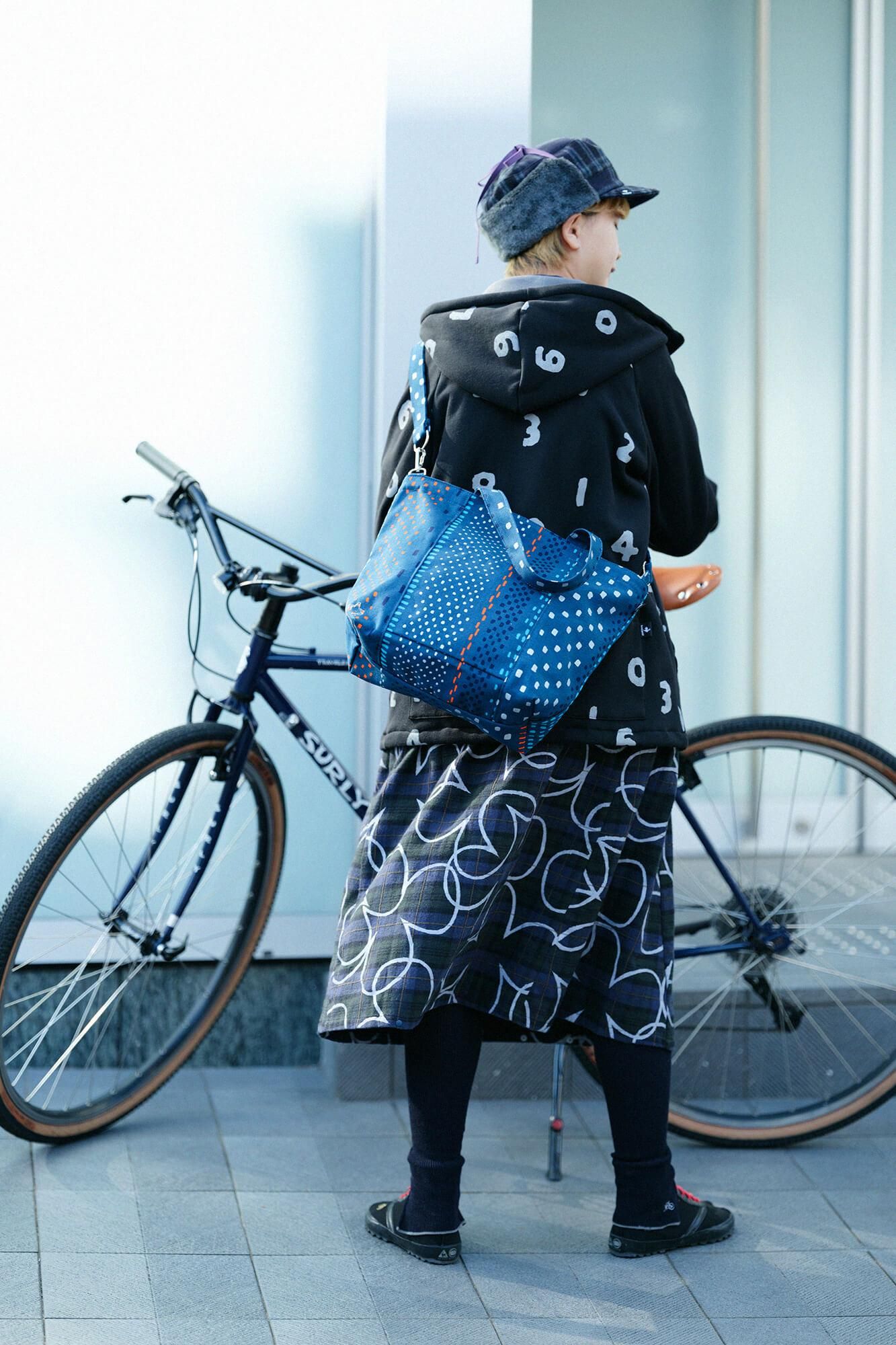 2WAY BIKE トート/霰縞(あられじま)