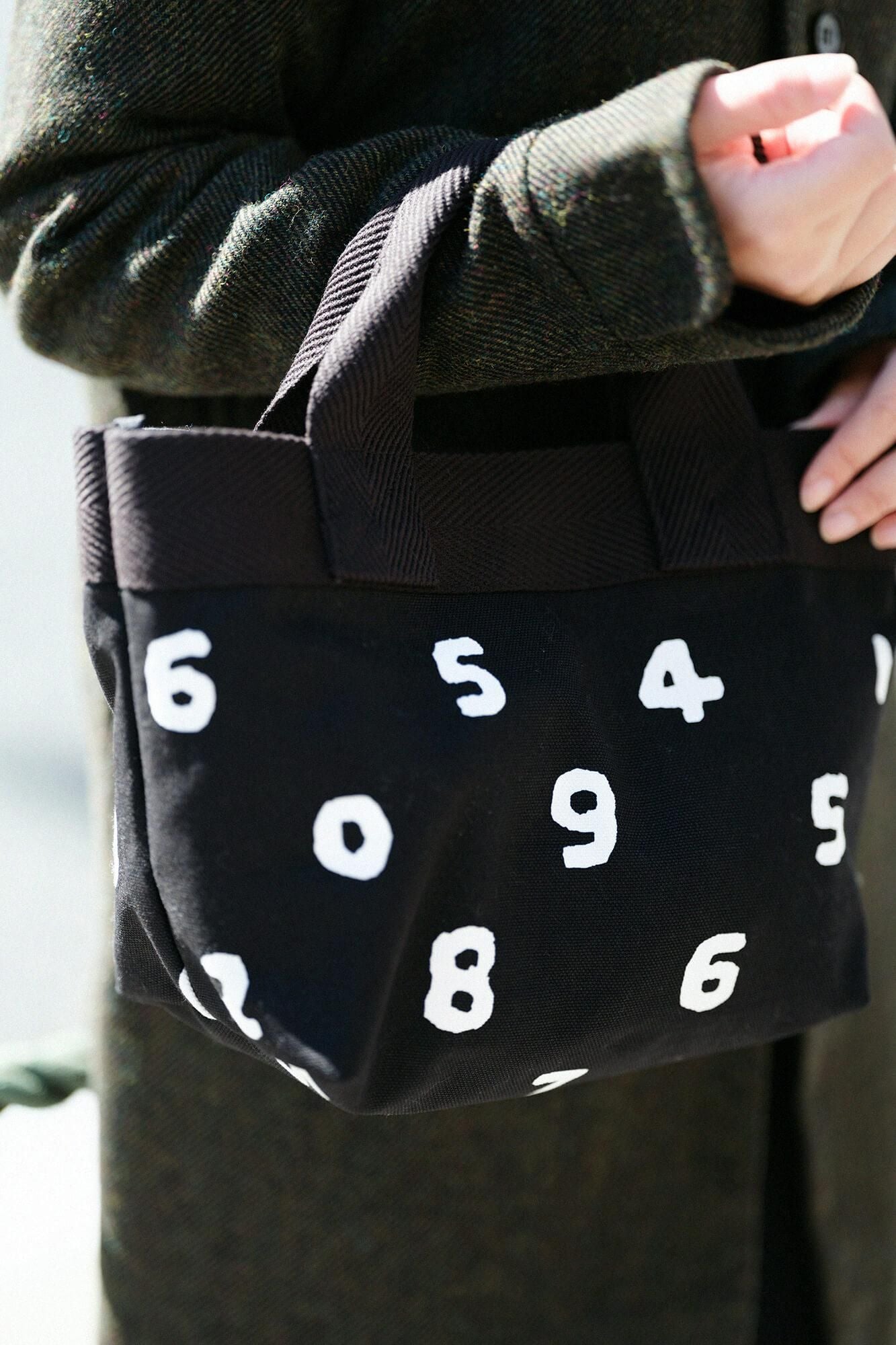 Y.トート B5/SO-SU-U 濡羽色(ぬればいろ)×つくも