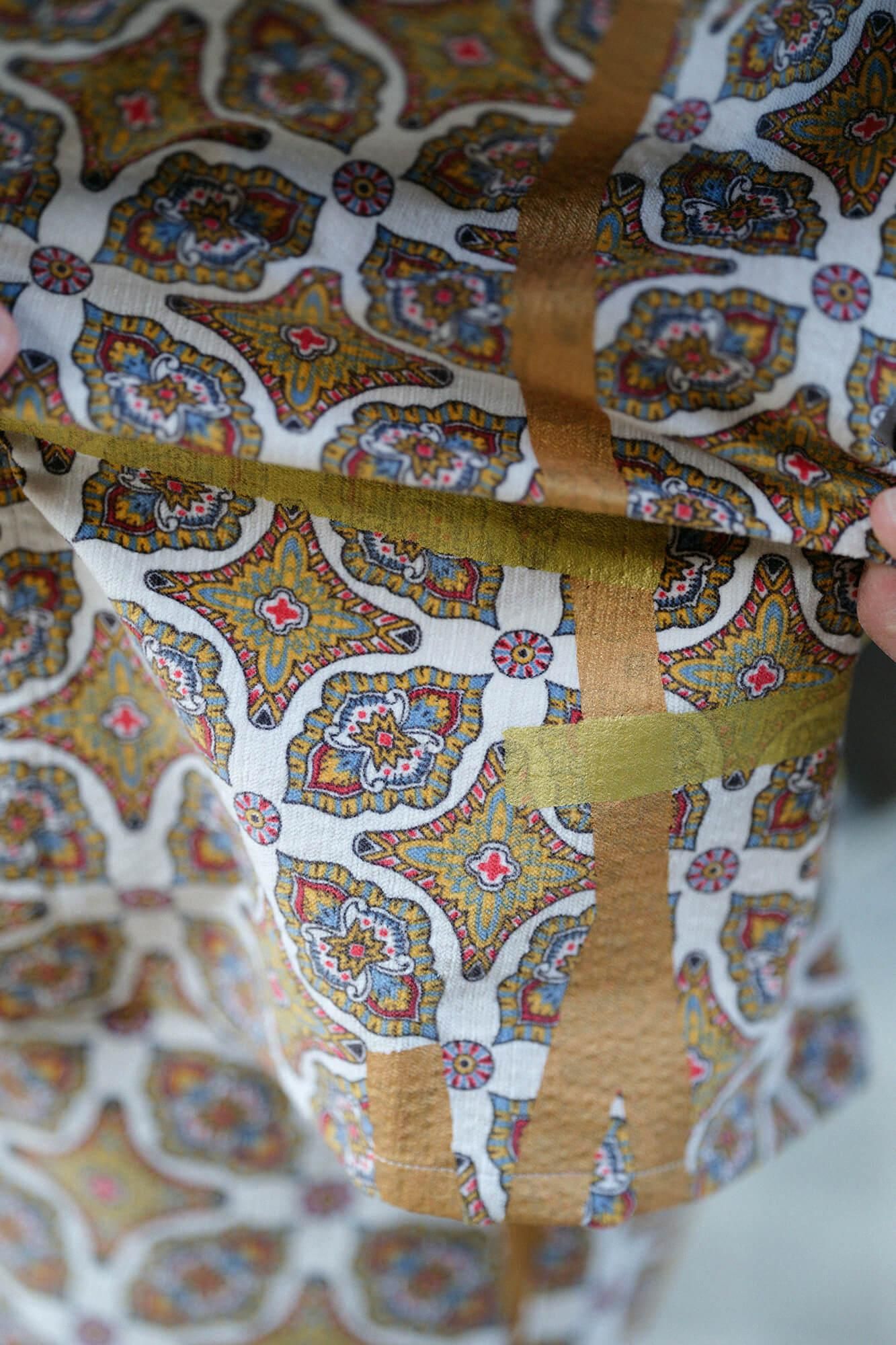 コール天 舶来文様(はくらいもんよう) 立衿(たちえり) 筒袖襯衣(つつそでしんい)/鳶(とび) 象牙色(ぞうげいろ)