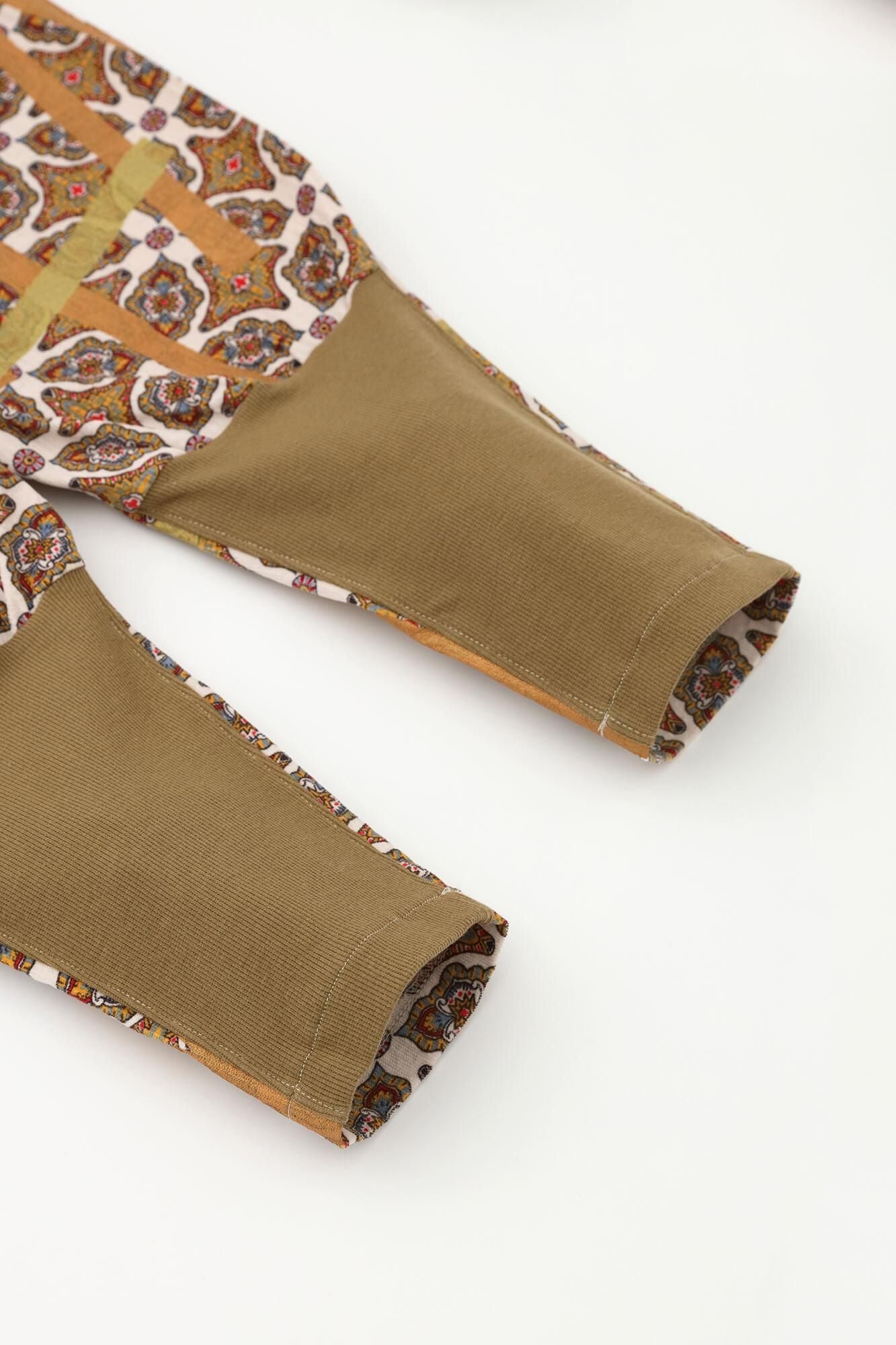 Kohlehimmel Fremdes Muster (Hakuraimonyo) Schneiden (Tattsuke) Enyuu-Kleidung / Tobi (Drachen) Elfenbeinfarbe (Elefantenfarbe)