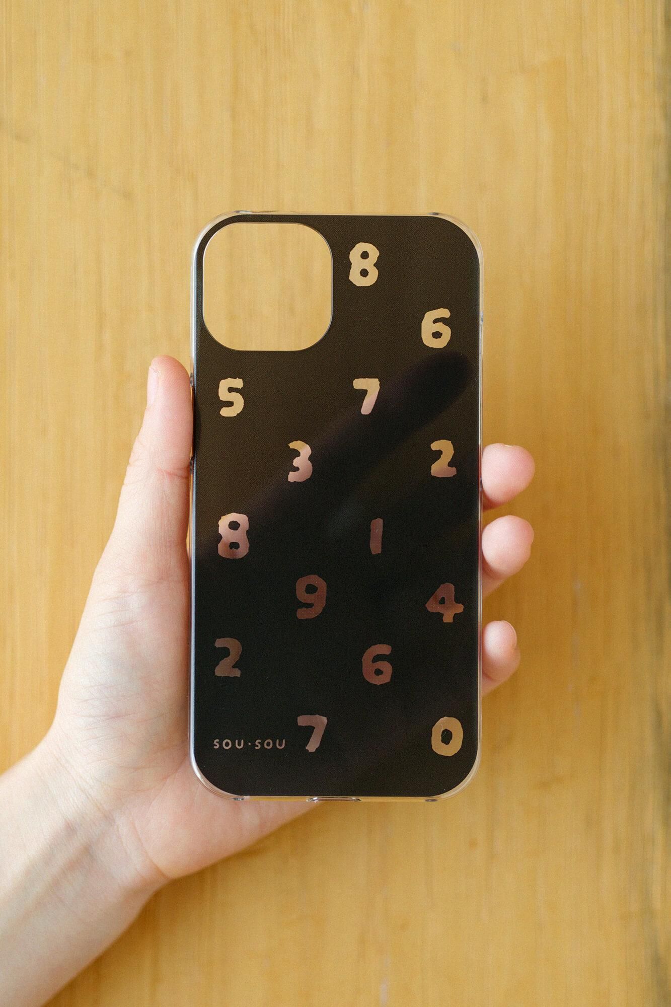 iPhone_14纺织品封面/清除so-su-u湿羽毛颜色