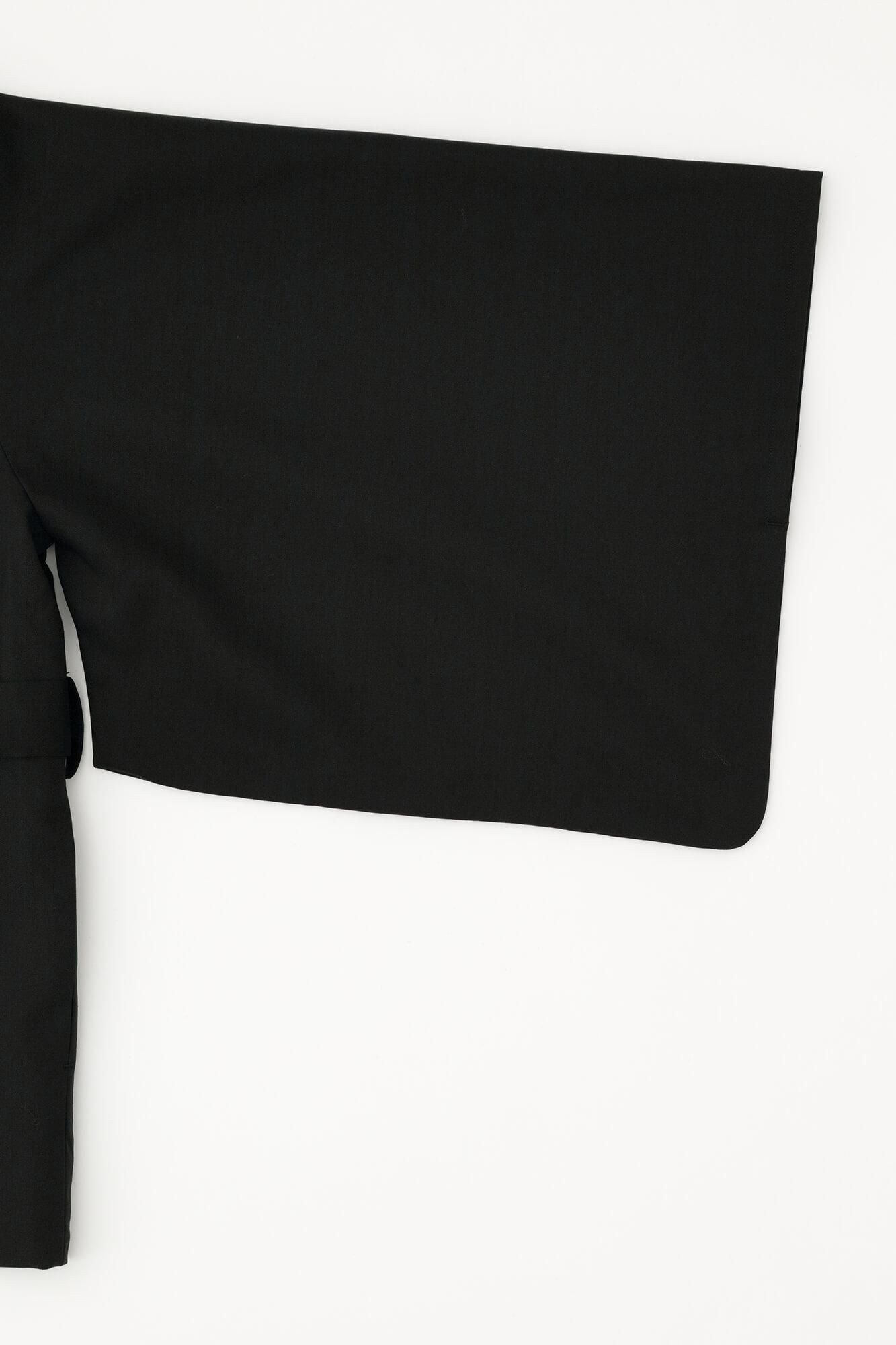 42 Count 2-ply Short Combed Yarn Short Coat with Lining / Black