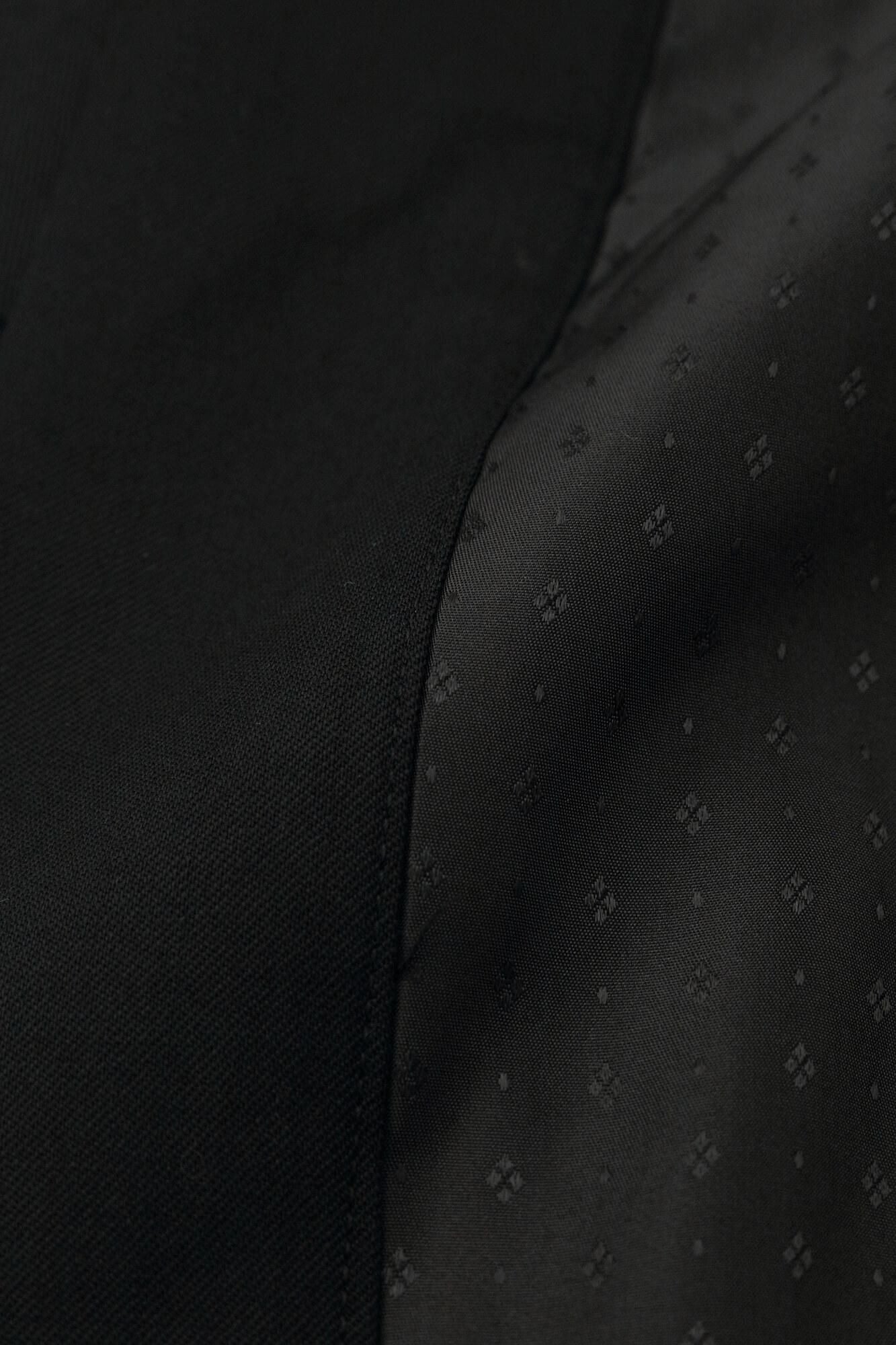 42 Count 2-ply Short Combed Yarn Short Coat with Lining / Black