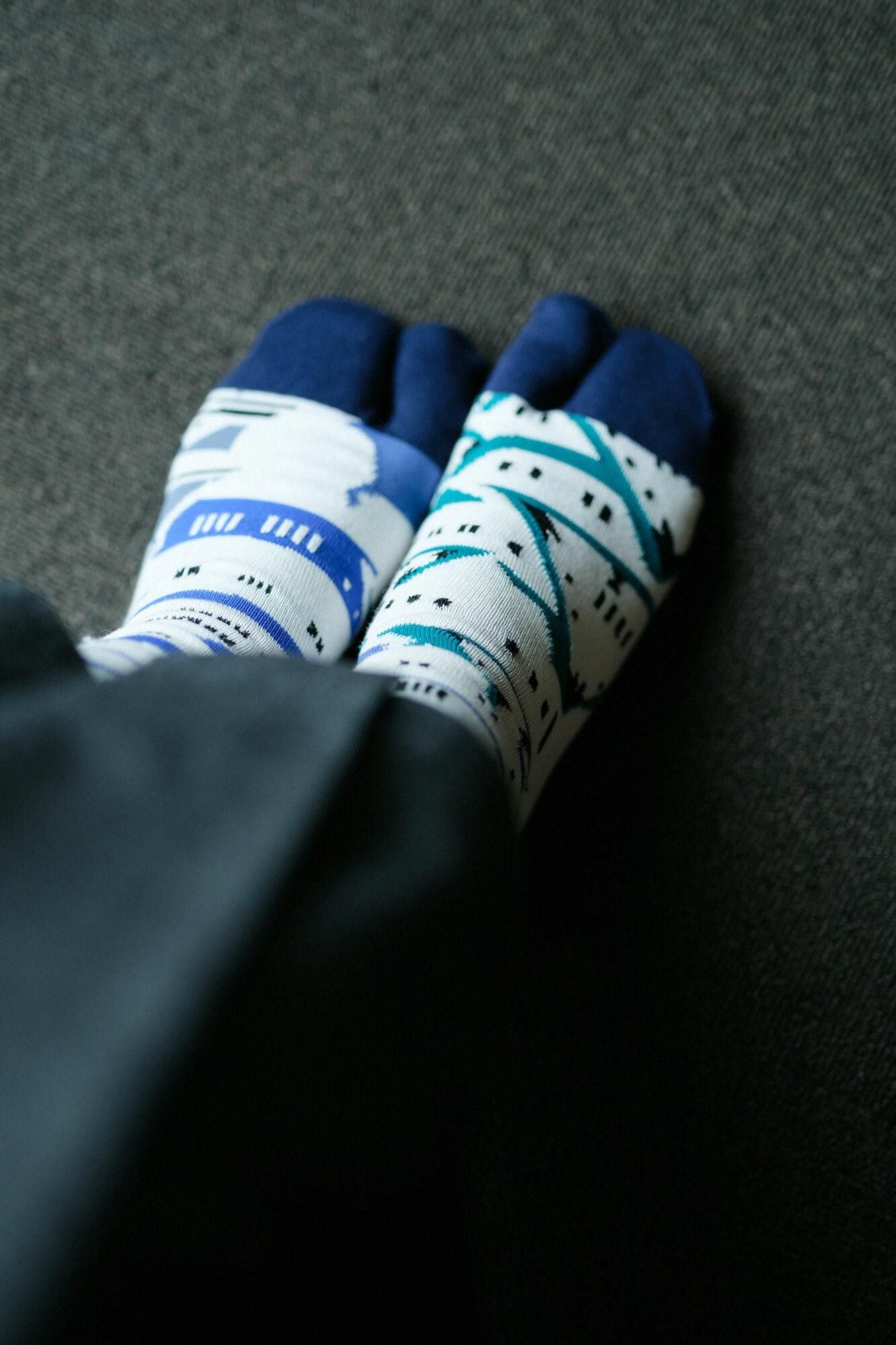Tabi Socks (Mid-calf)/Castle Tower【Men・Women】