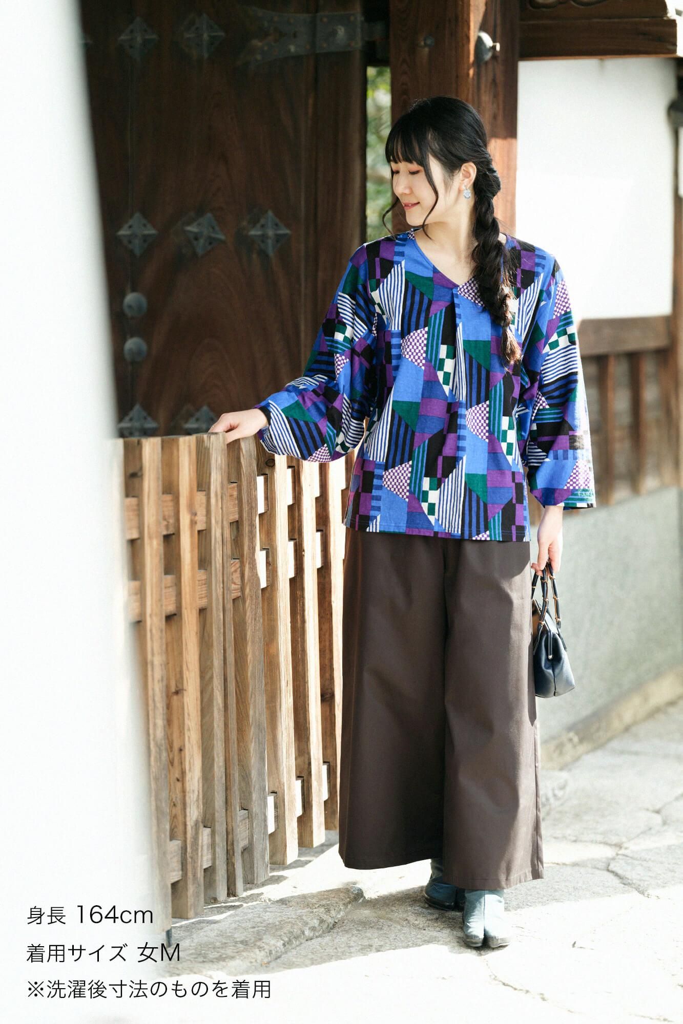 Naginata Pleated Shirt / Geometric Pattern