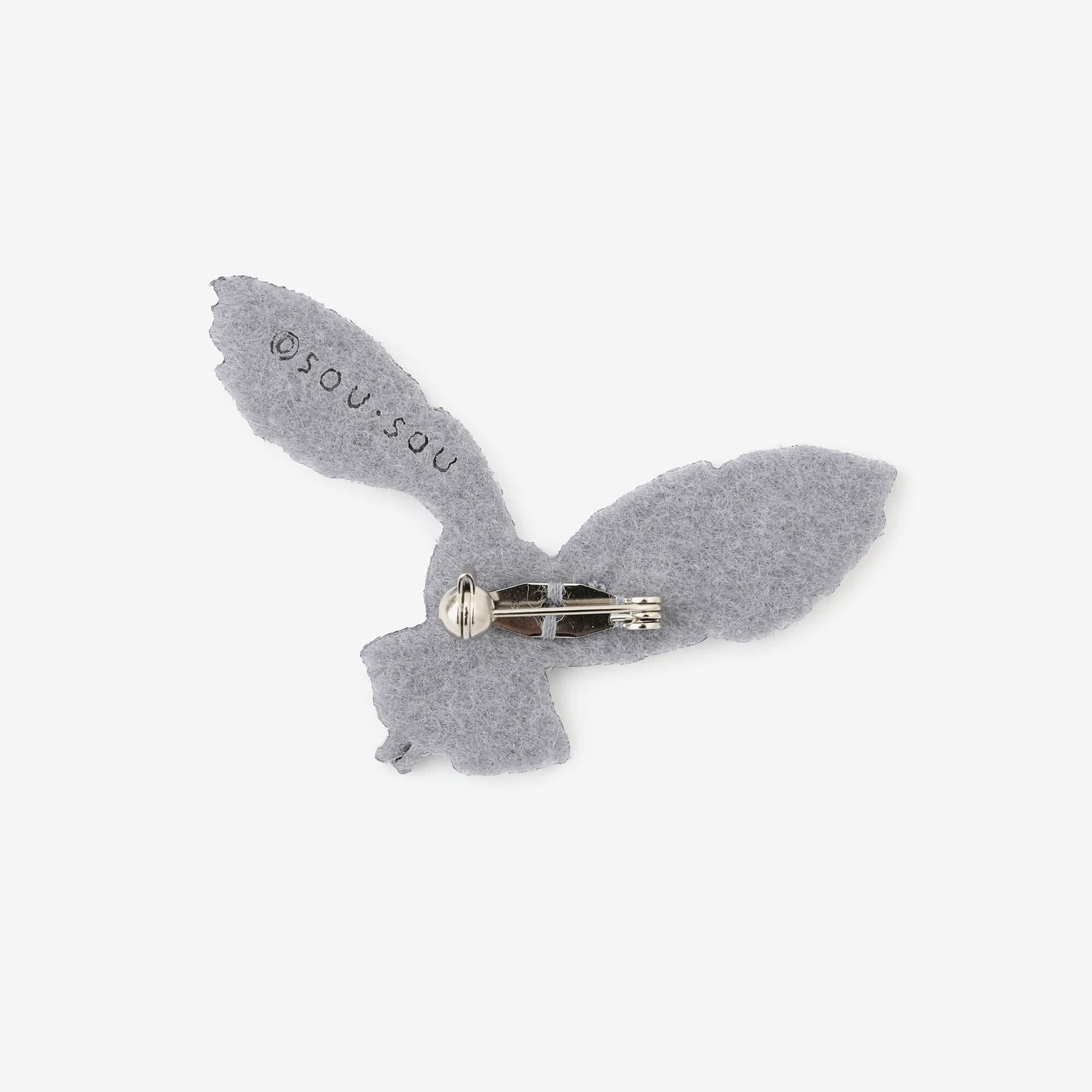 刺繍飾り(ししゅうかざり)/ふくろう 銀鼠(ぎんねず)