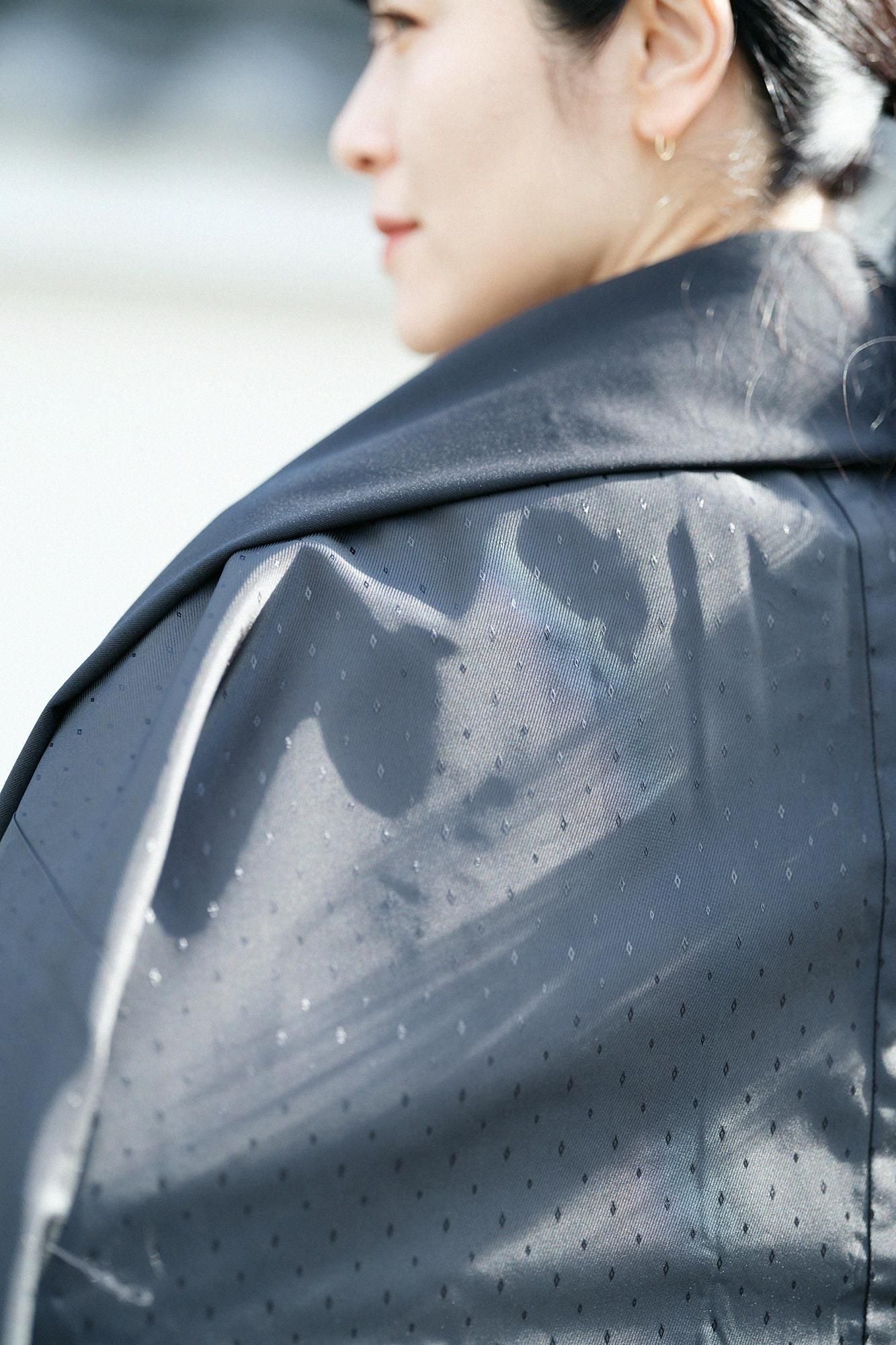 42双 梳毛(そもう) 宮中袖(きゅうちゅうそで) 可逆(かぎゃく)/濡羽色(ぬればいろ)