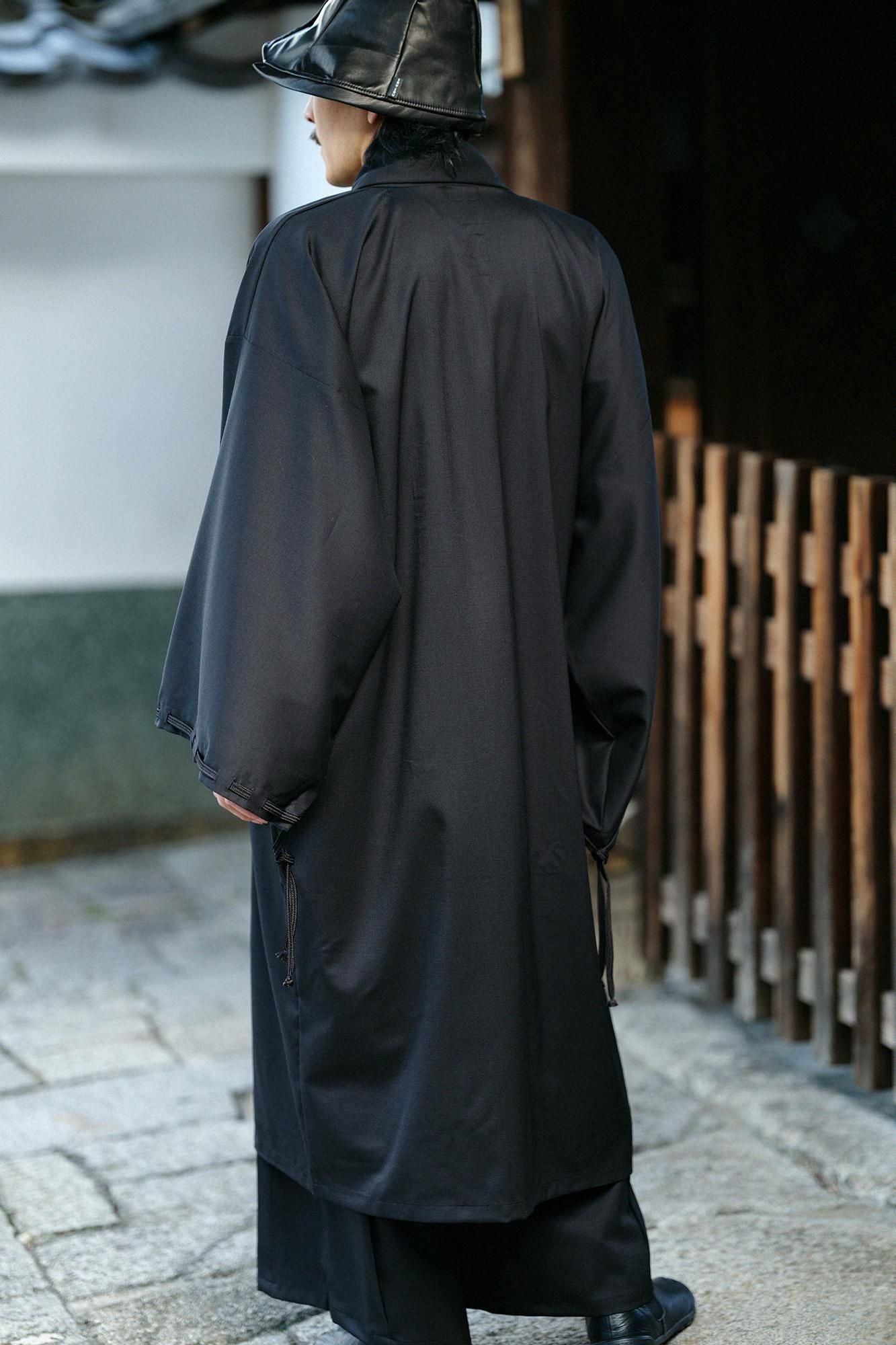 42双 梳毛(そもう) 宮中袖(きゅうちゅうそで) 単(ひとえ)/濡羽色(ぬればいろ)