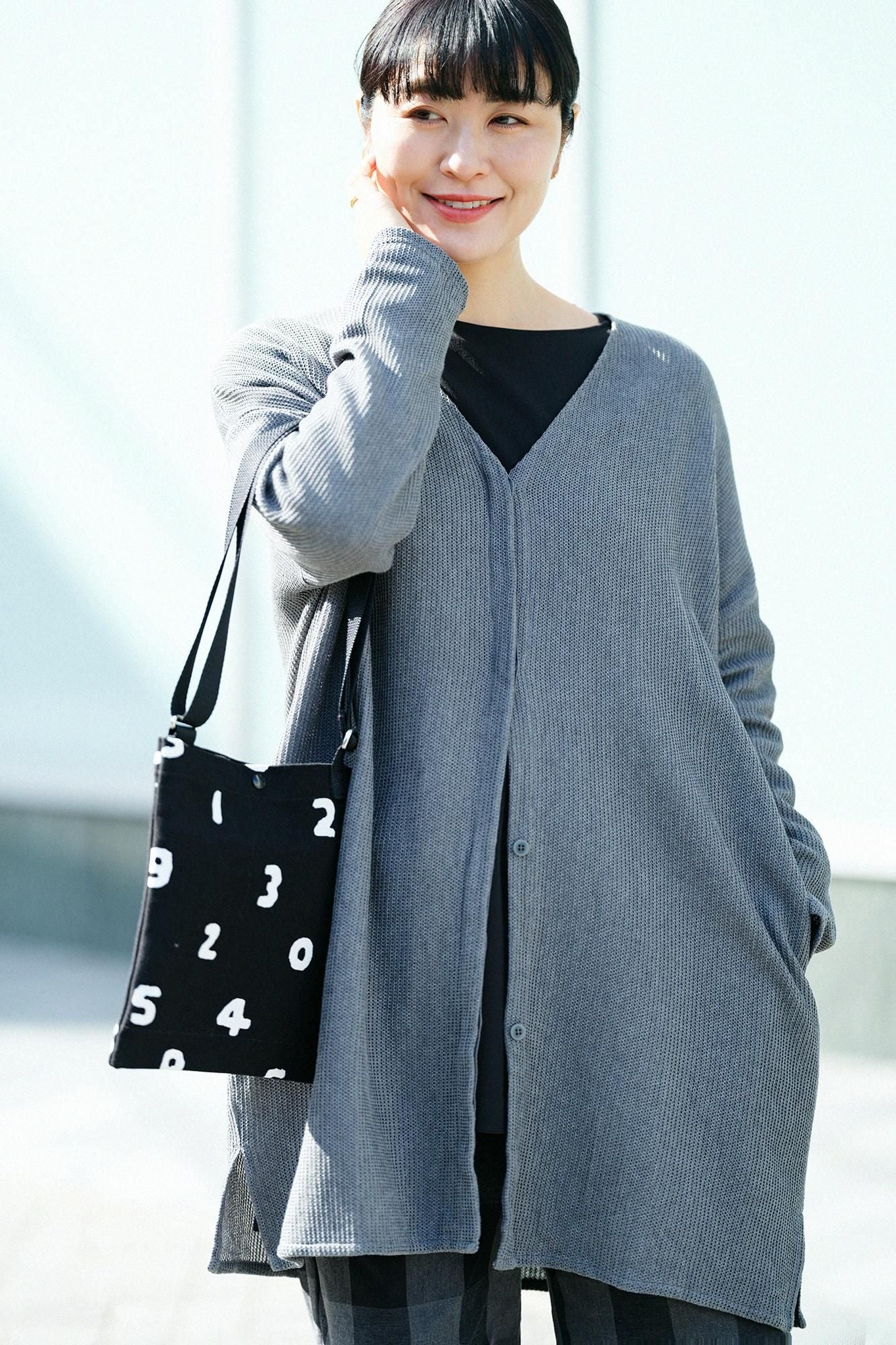 拉舍爾經編V領 輕型外套/薄灰色