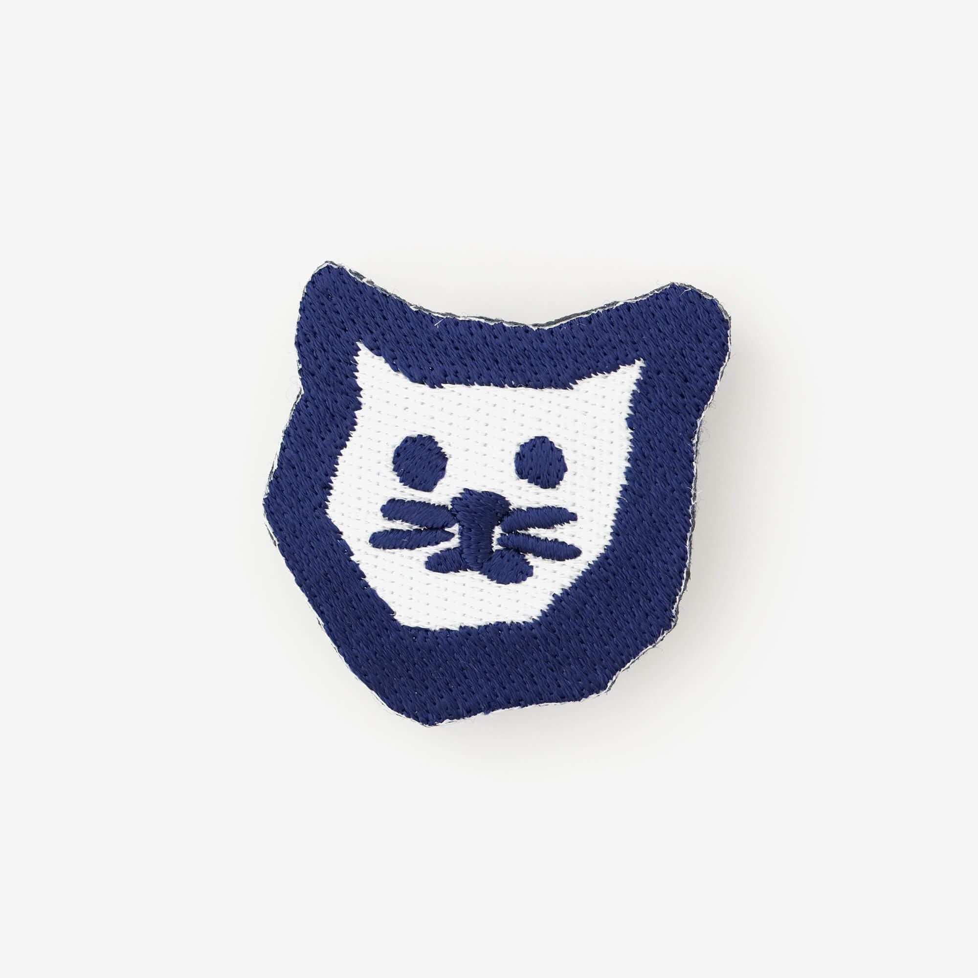 刺繍飾り(ししゅうかざり)/コネコ