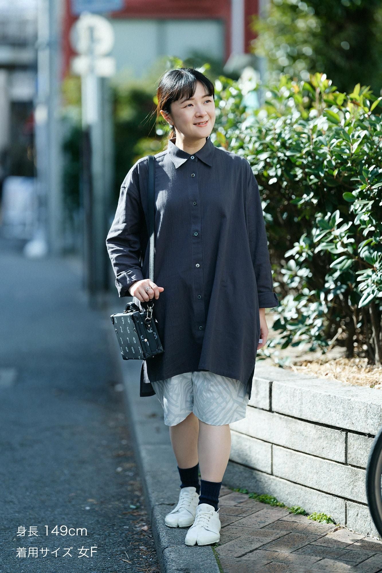 타카시마치지미 20/20 그란 튜닉셔츠/짙은 회색