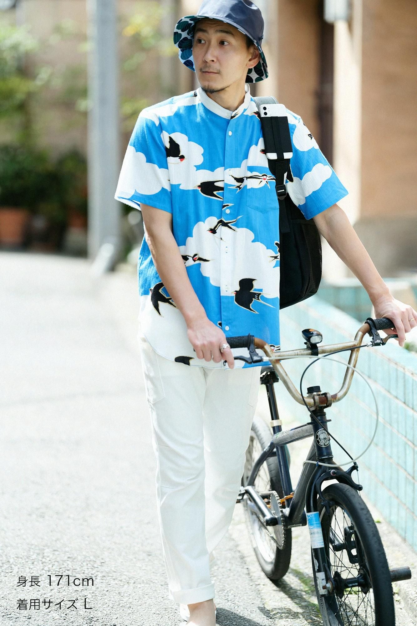 Chizimi Cotton 20/20 Stand Collar Short Sleeve Shirt / Swallows Arrive