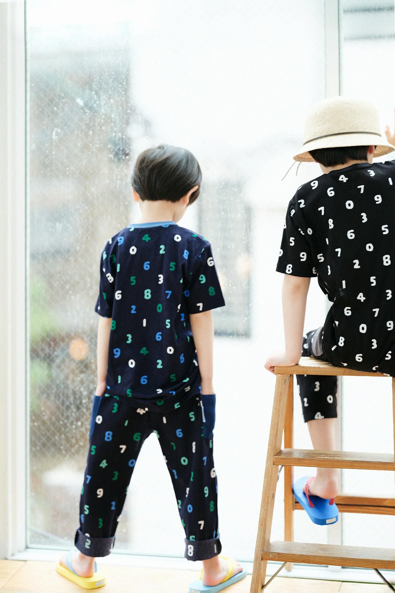 ●短袖T-shirt/SO-SU-U 十數 黑色