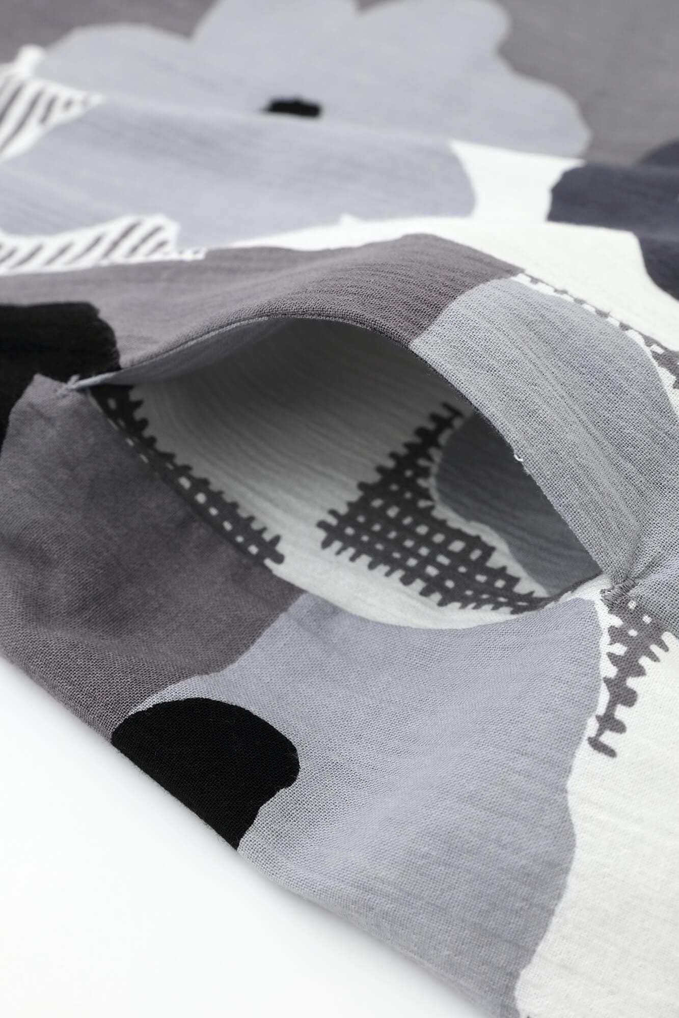 Chizimi Cotton 20/20 Elbow Length Sleeve Tunic / Pressed Flowers